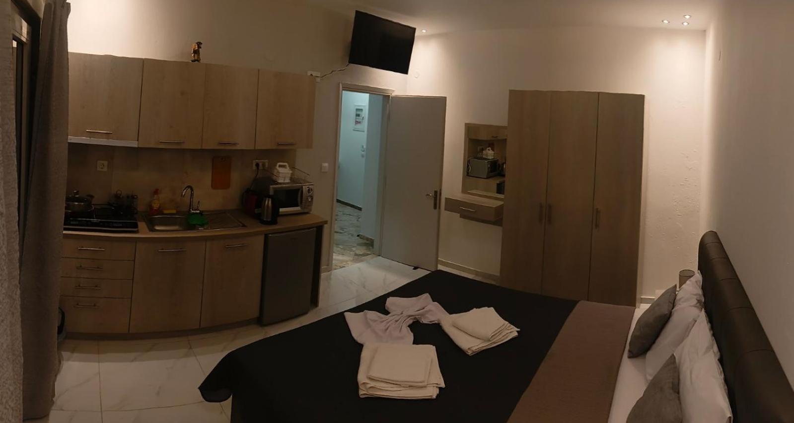 Gold Sand Apartments
