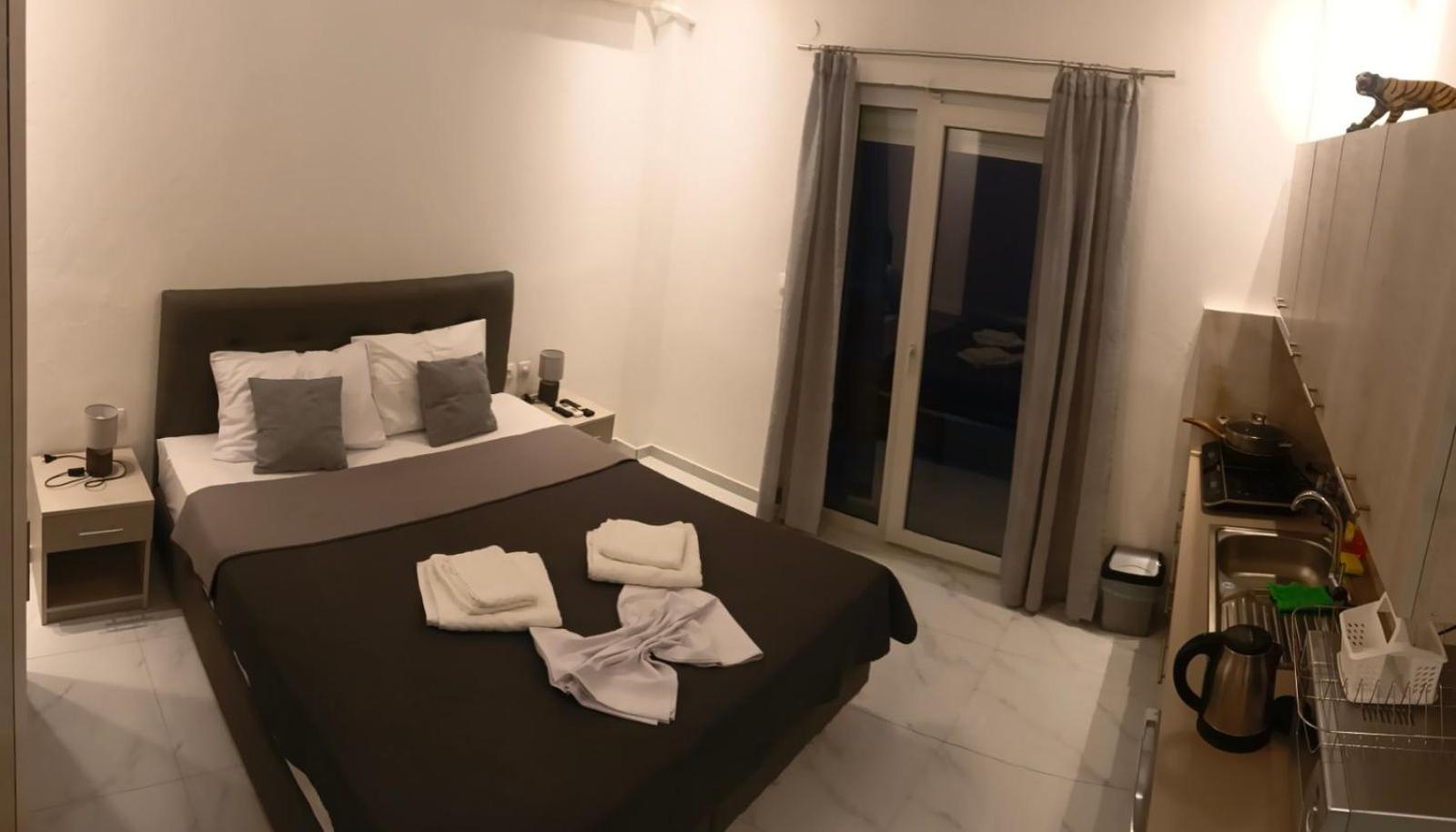 Gold Sand Apartments