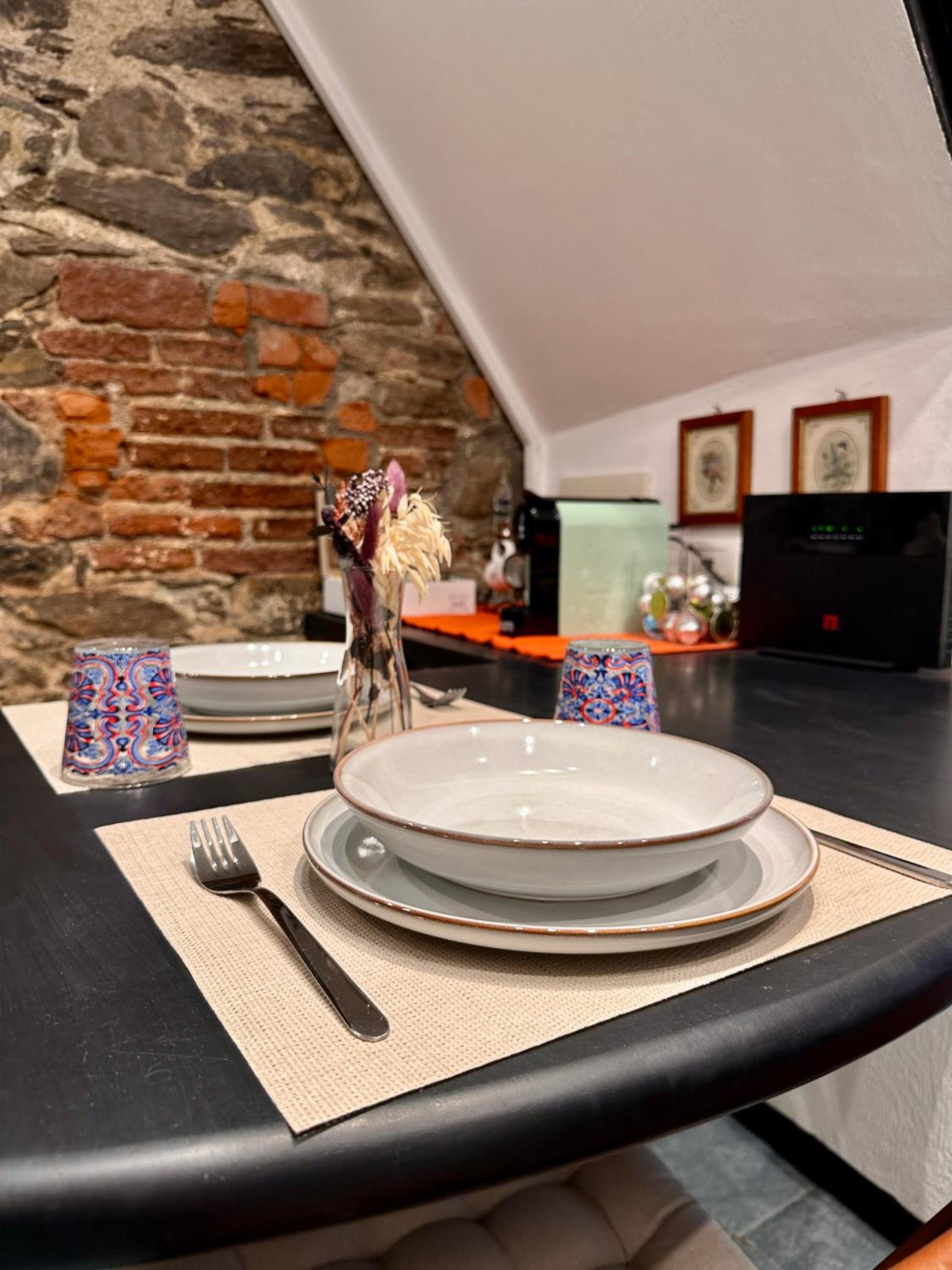 Dal Ferroviere - A Charming Stone Retreat in Cinque Terre