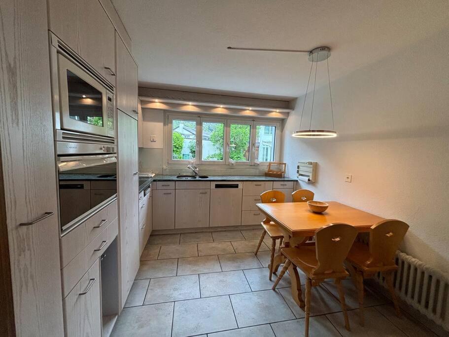 Garden Park Apartment