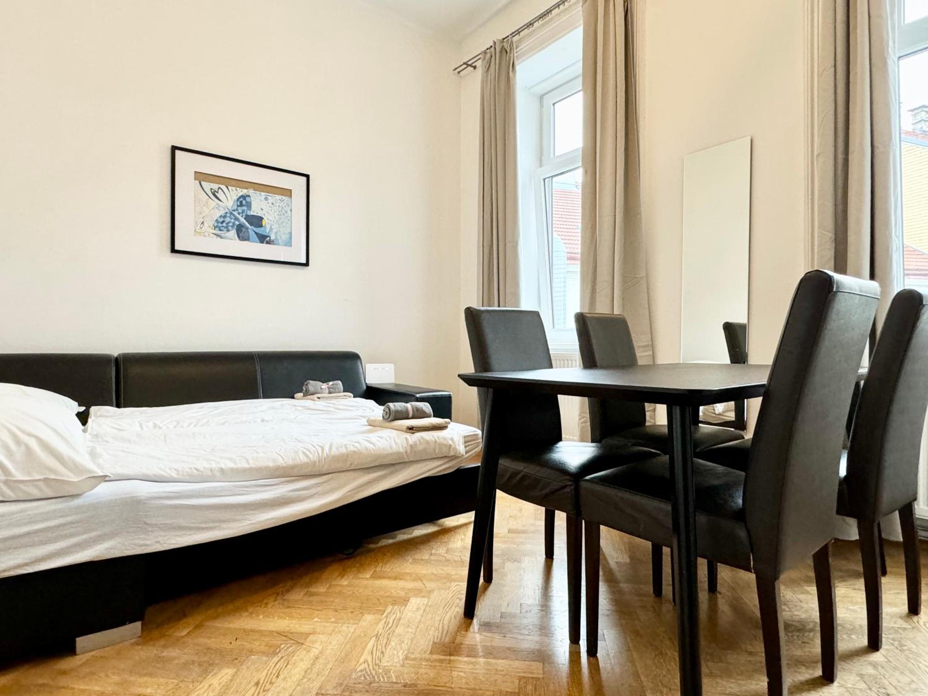 Cosy Apartment located at famous Vienna Kutschkermarkt