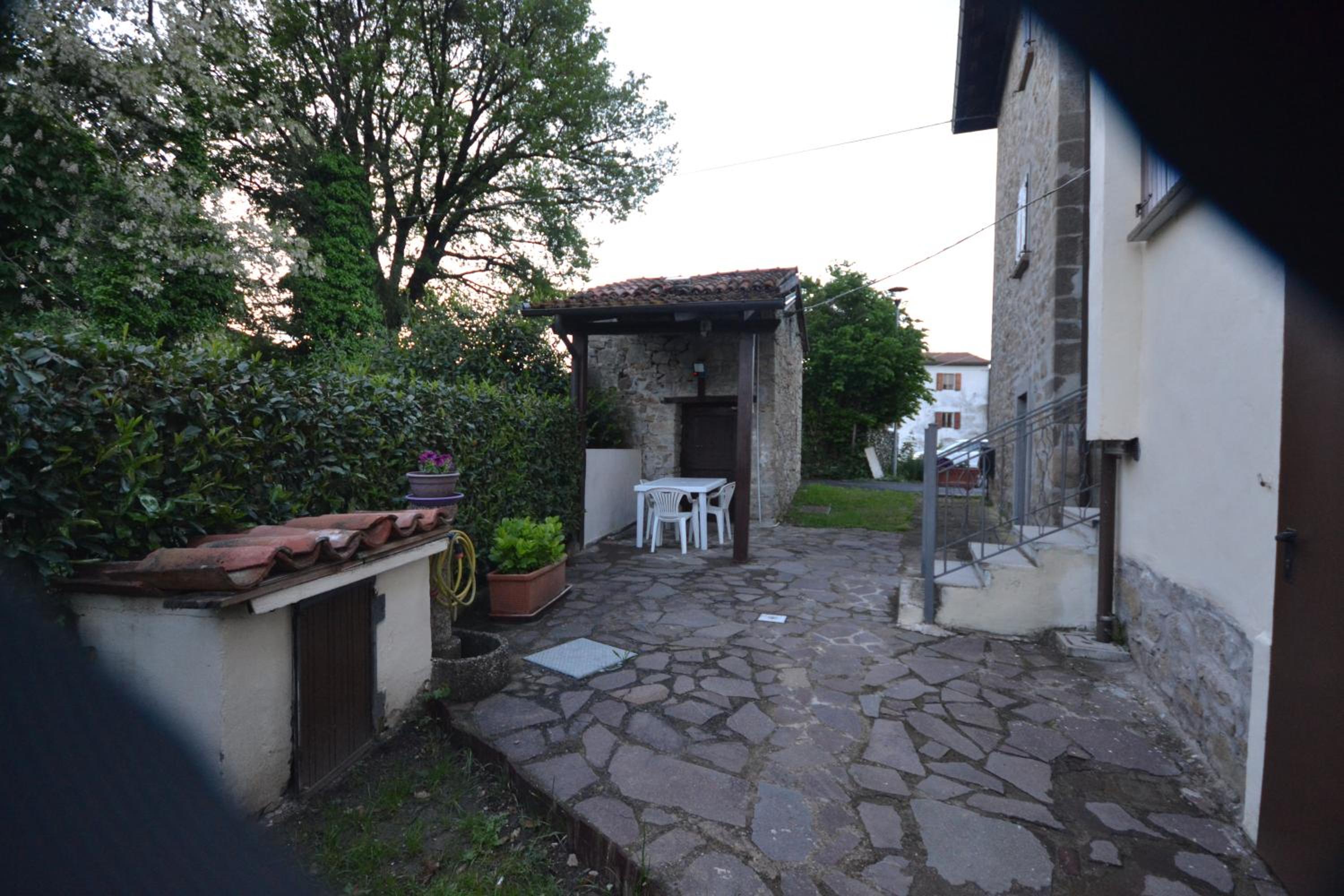 Photo 24