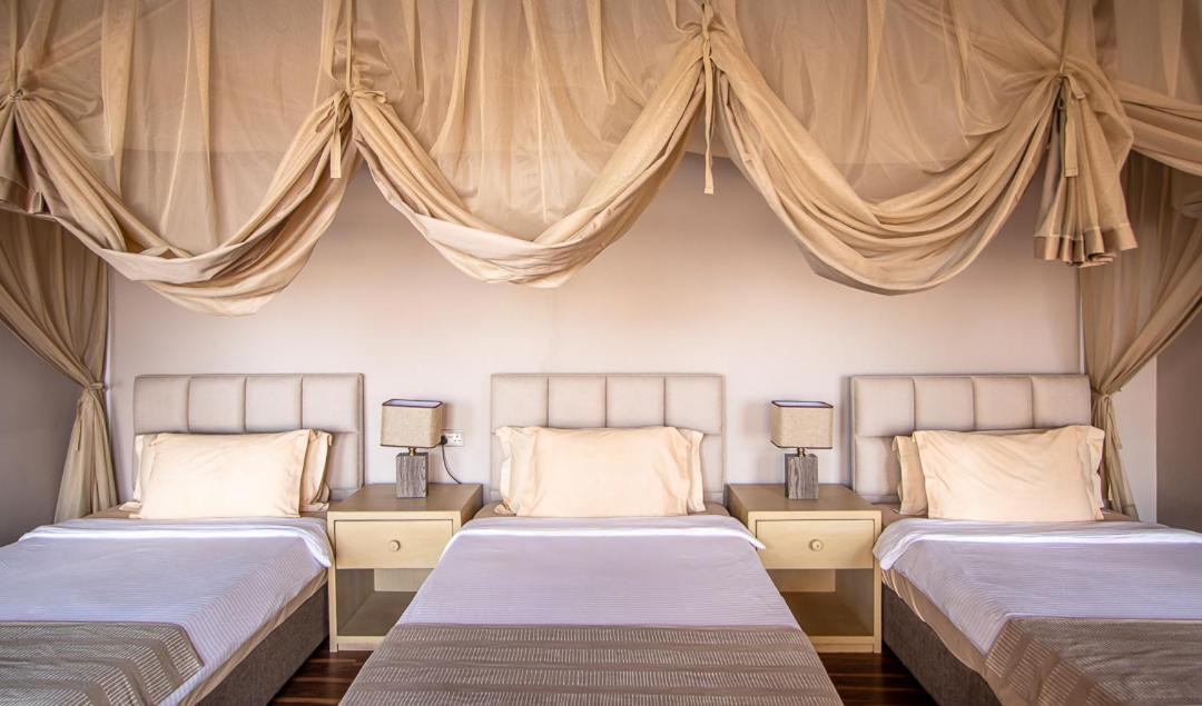 Mopani Safari Lodge view 2