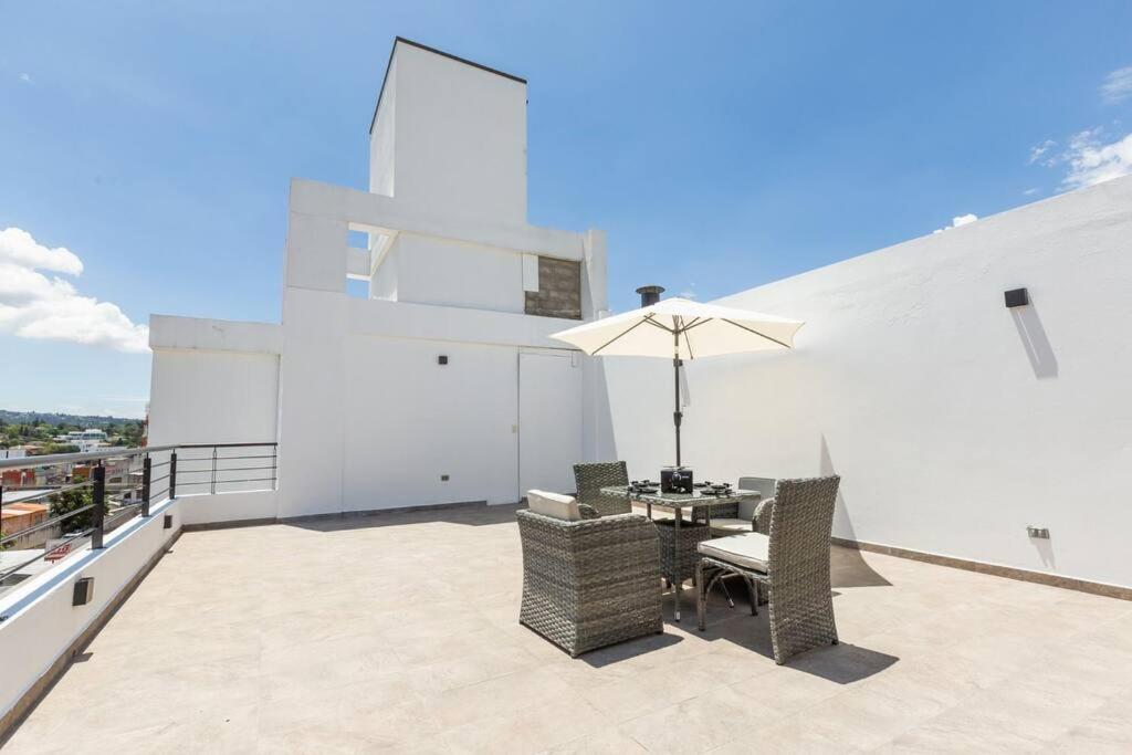Alba Rooftop Suite