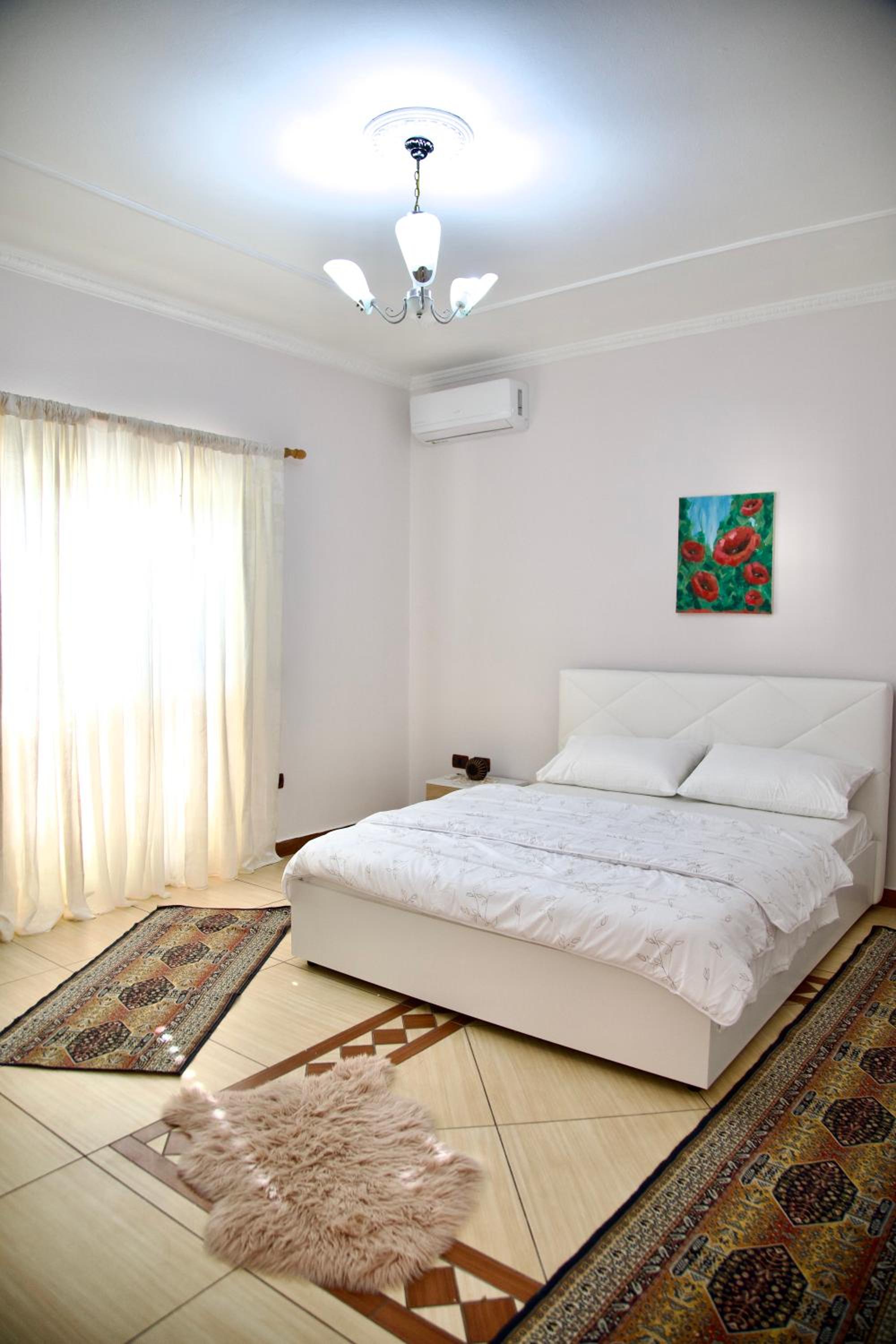 Rooms by Romi