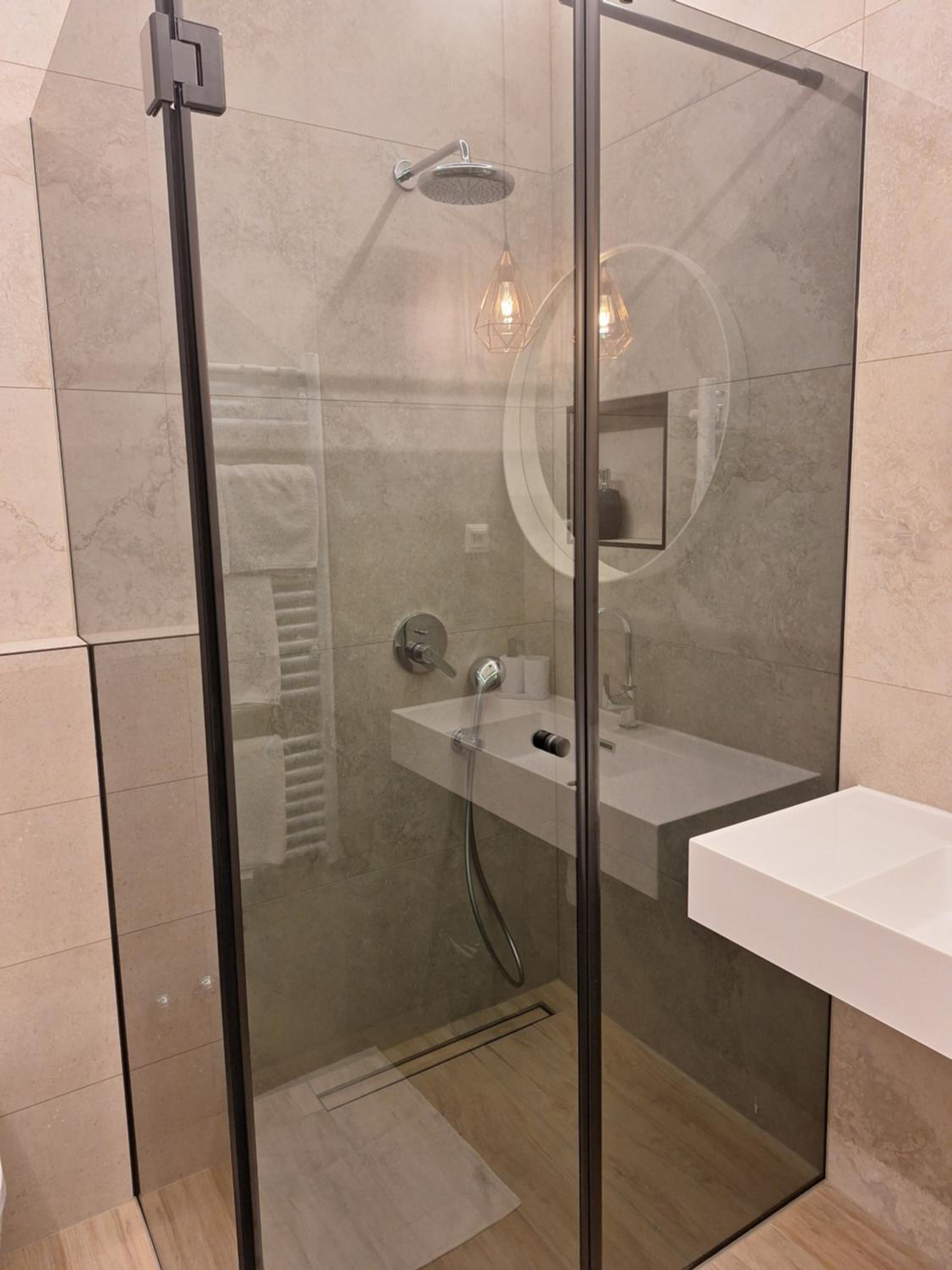 Accommodation Iva