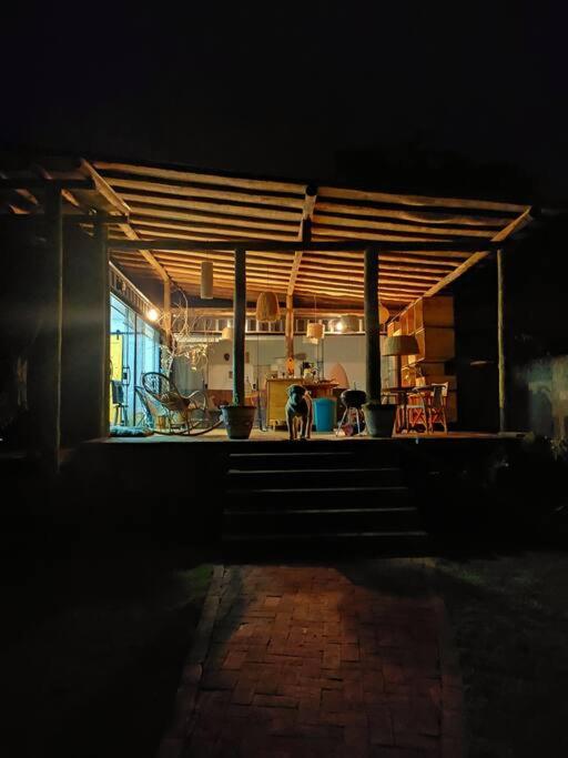 Casa aconchegante a 700 metros da praia