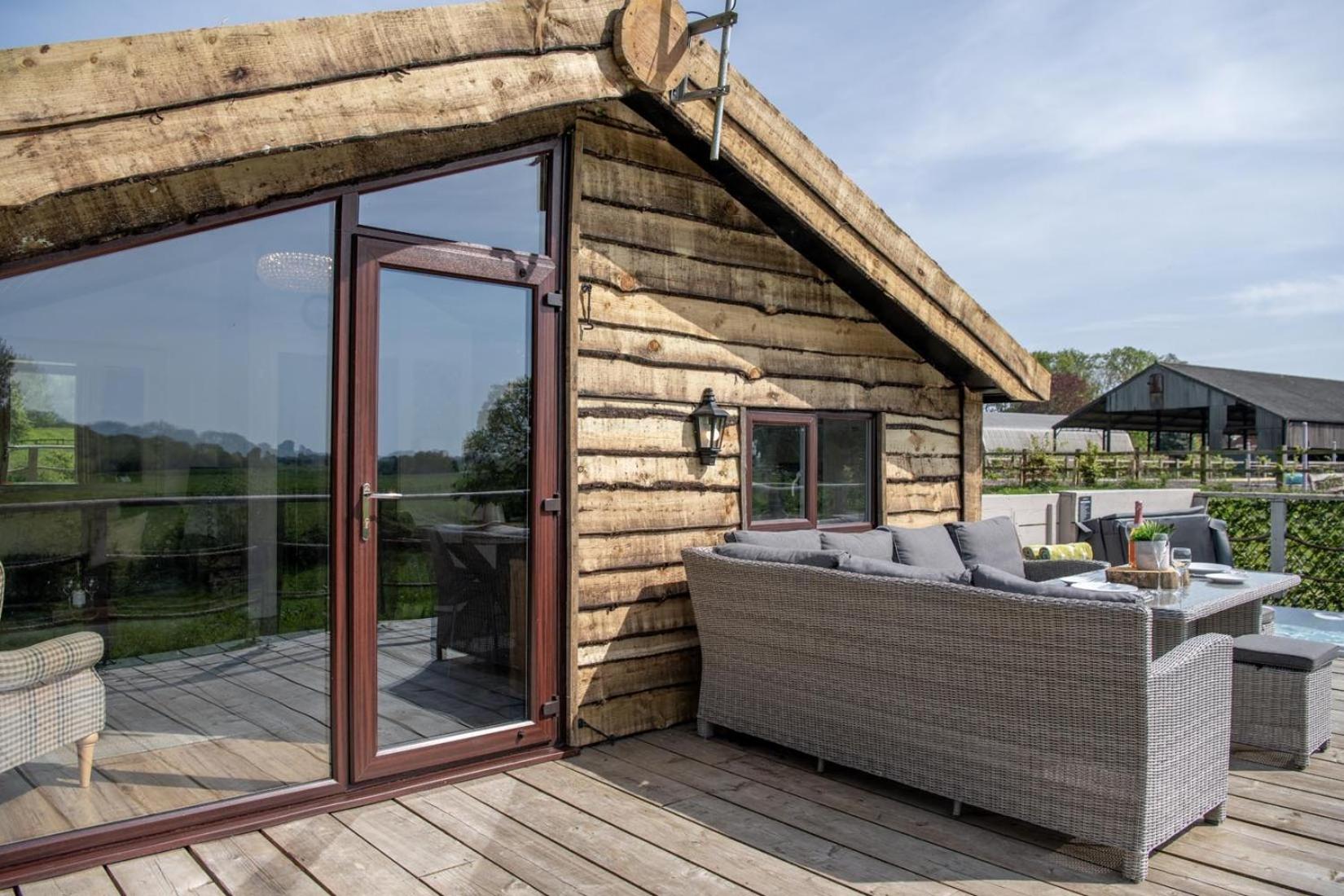 Tesseyman Lodge