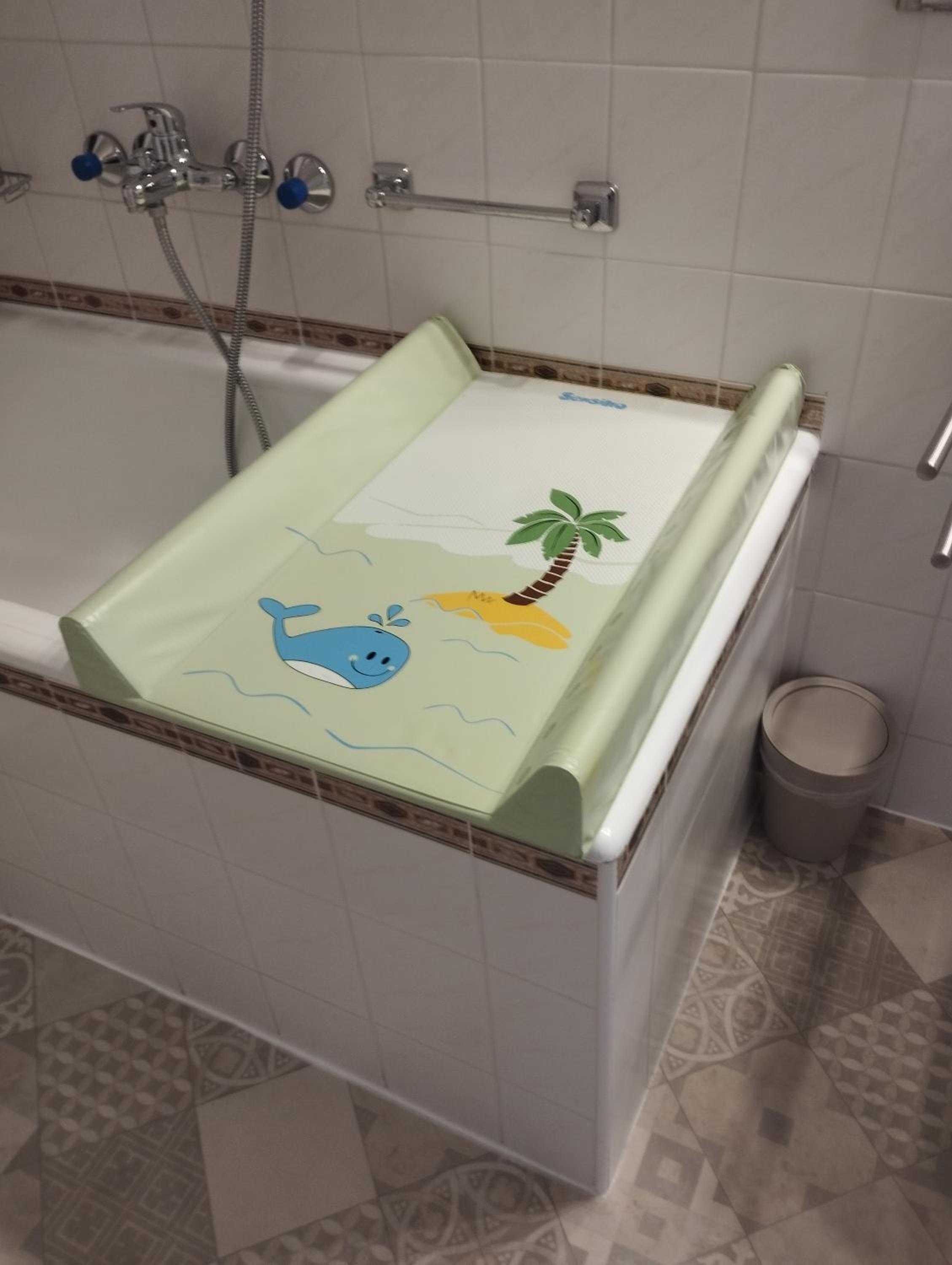 Greenview Apartment