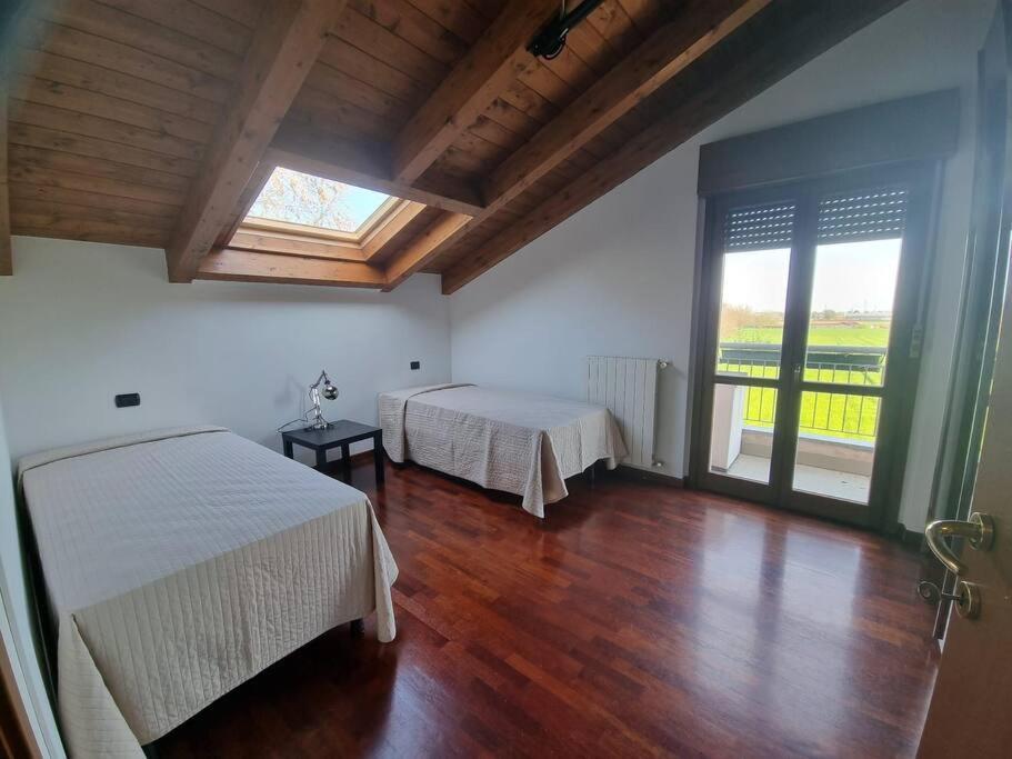 Origgio business apt Italyving