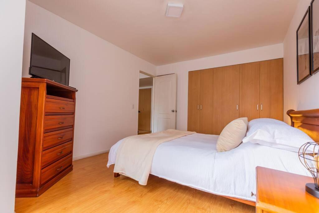 Savanna Suite Rep Salvador
