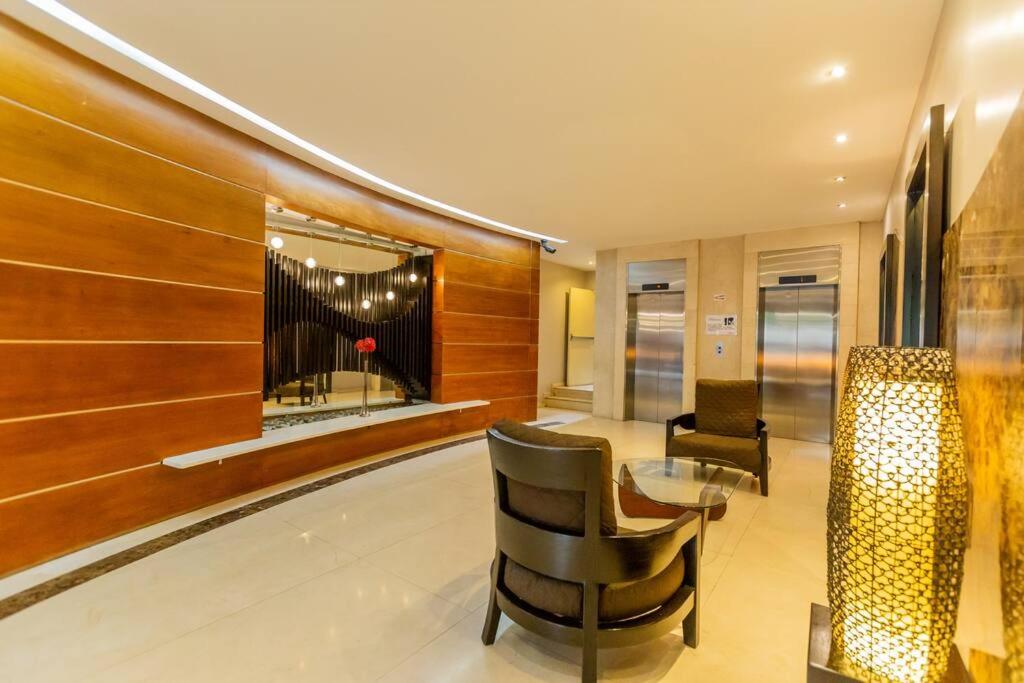 Savanna Suite Rep Salvador