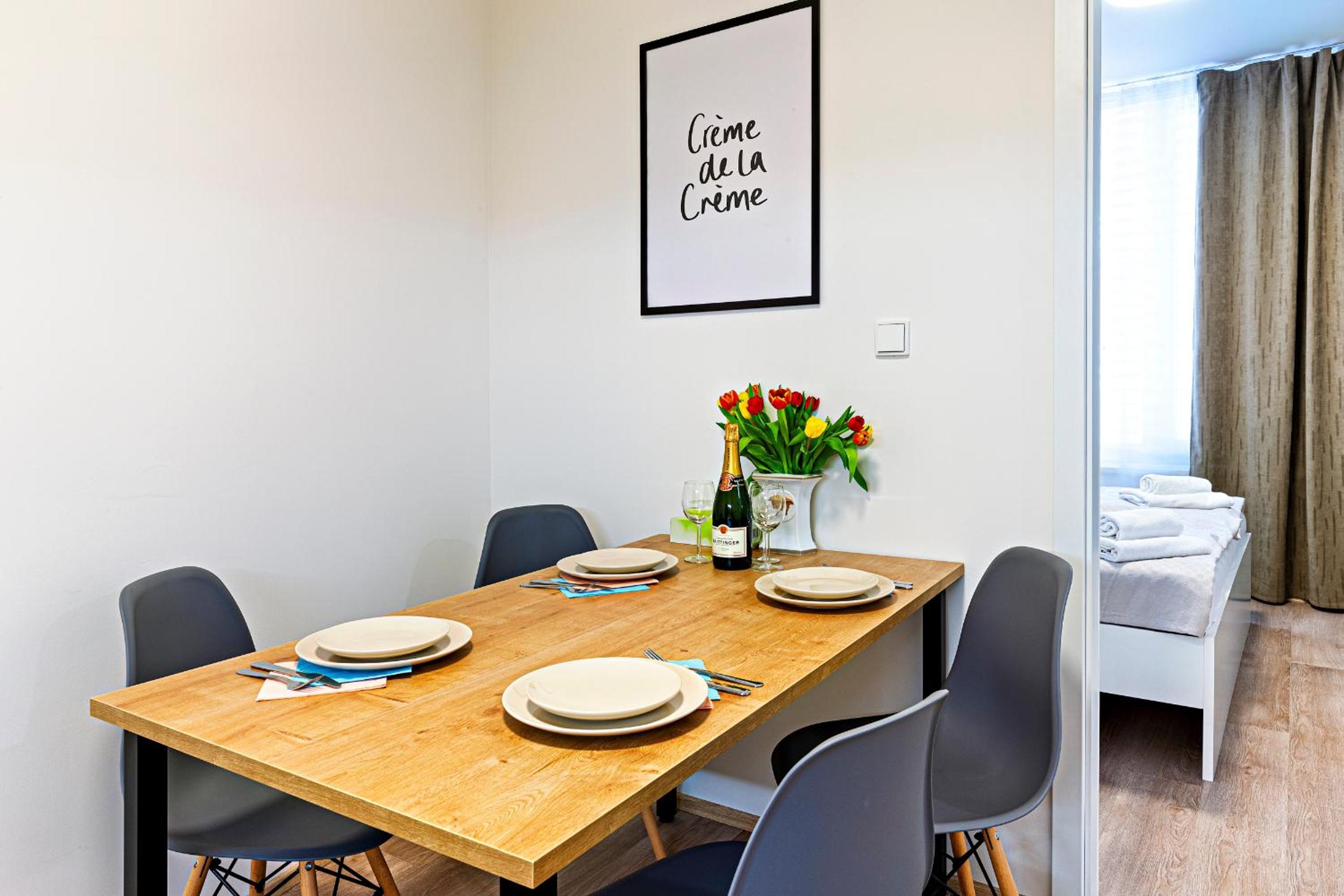 MamaStay Andel Apartments