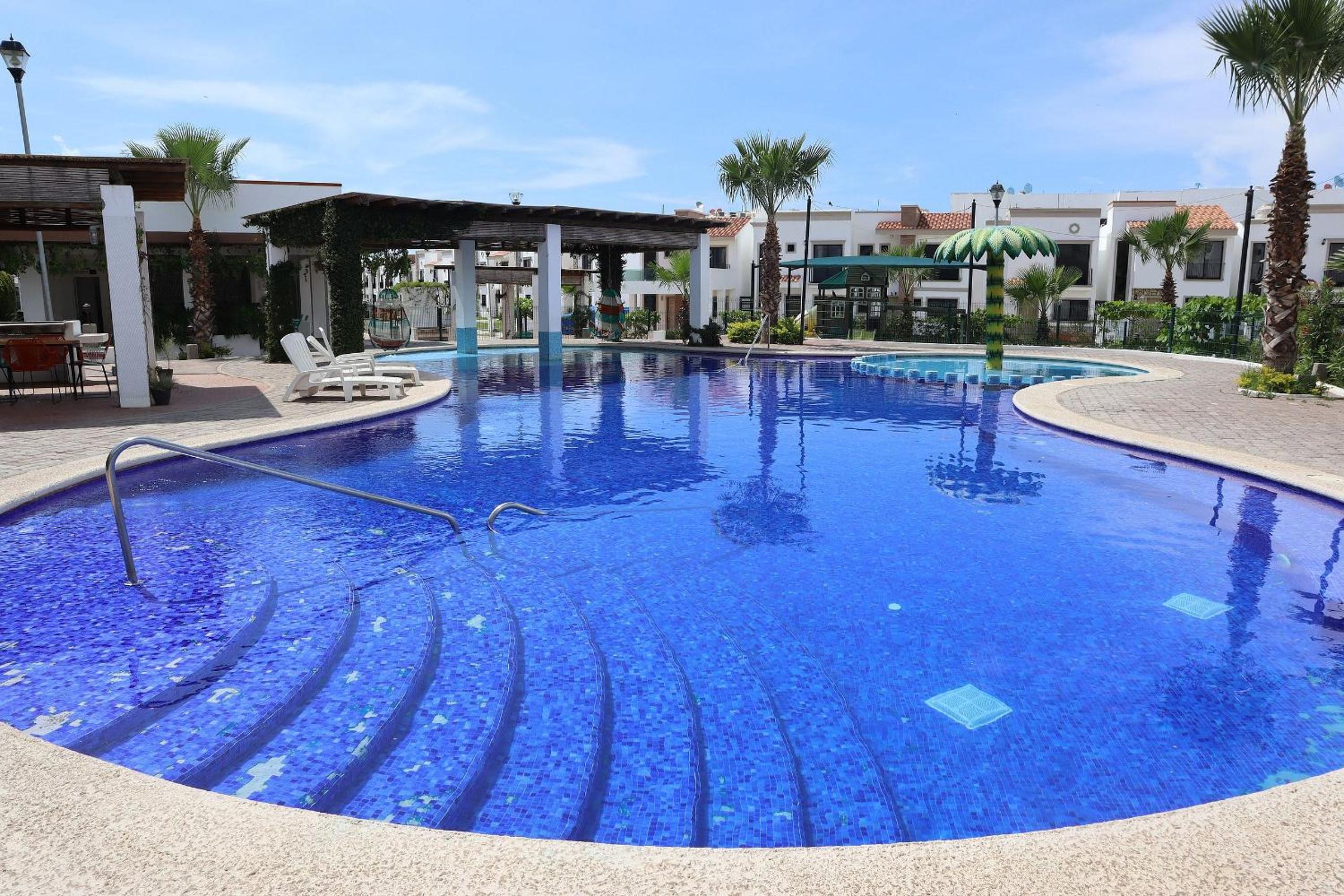 Residencial privado con alberca