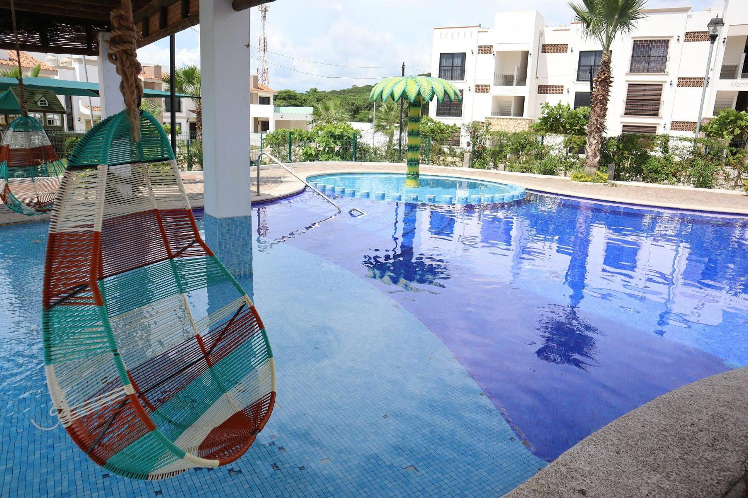 Residencial privado con alberca