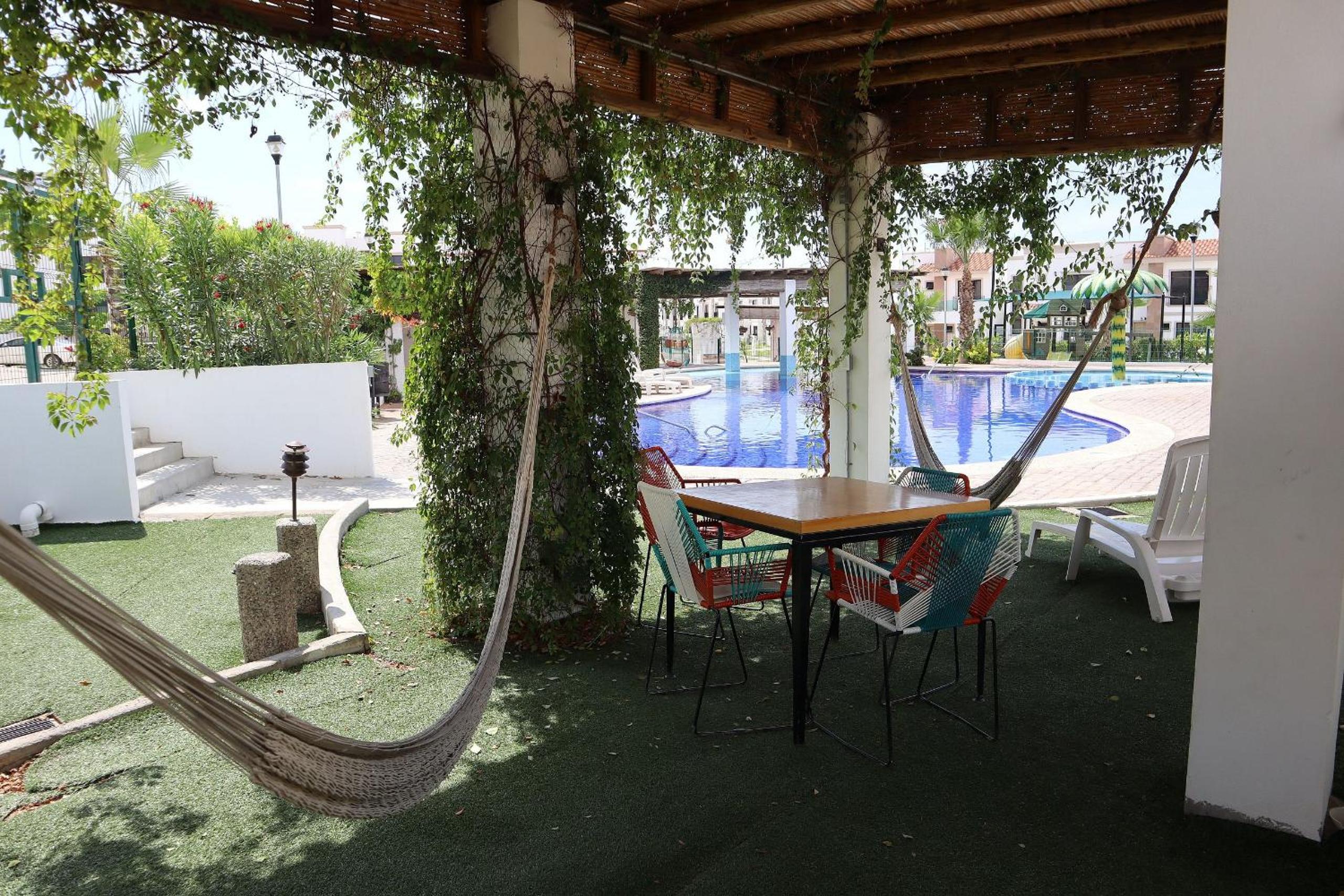 Residencial privado con alberca