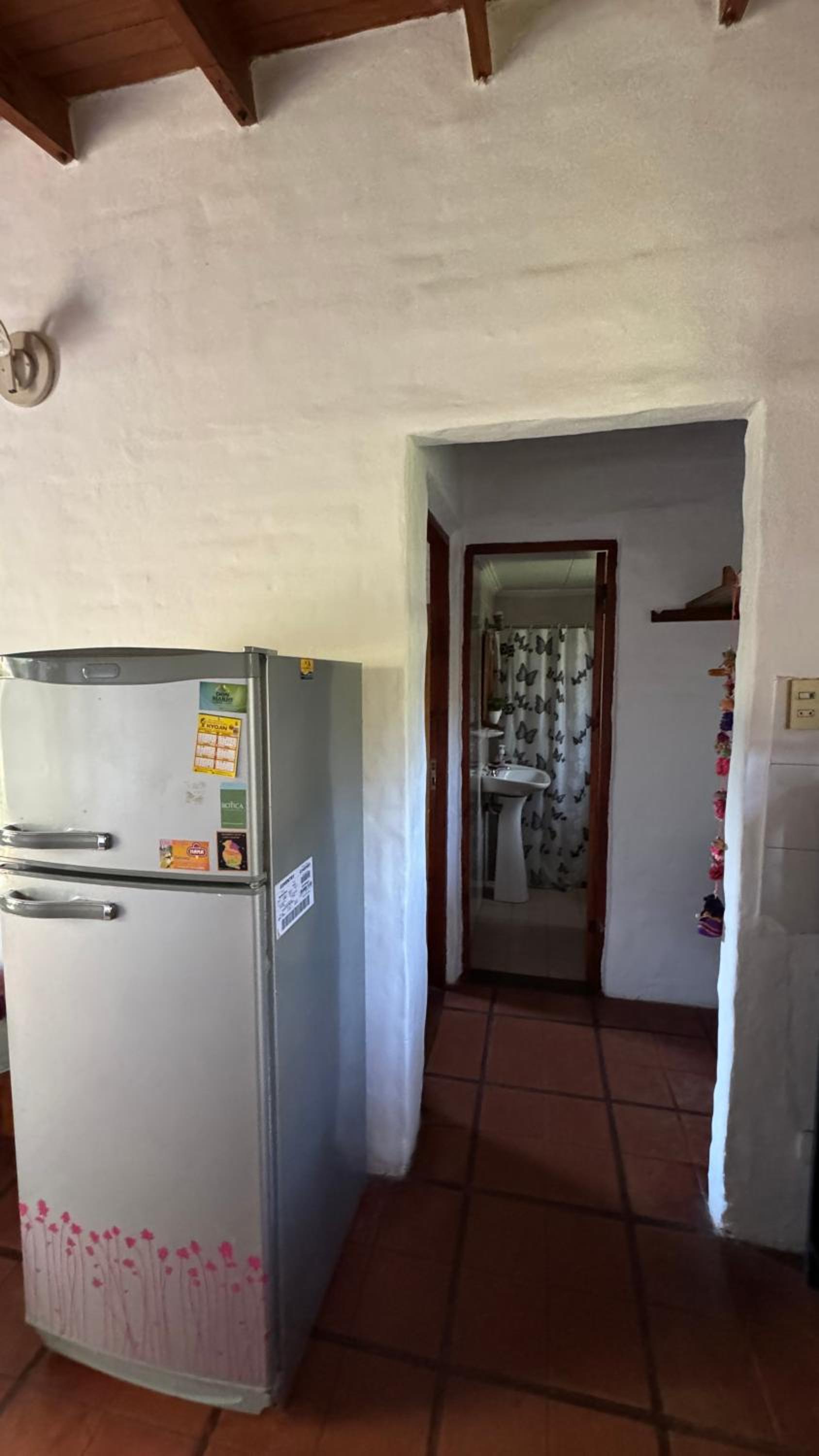 Casita Lavanda - cercana a plaza de Villa de las Rosas con patio y asador