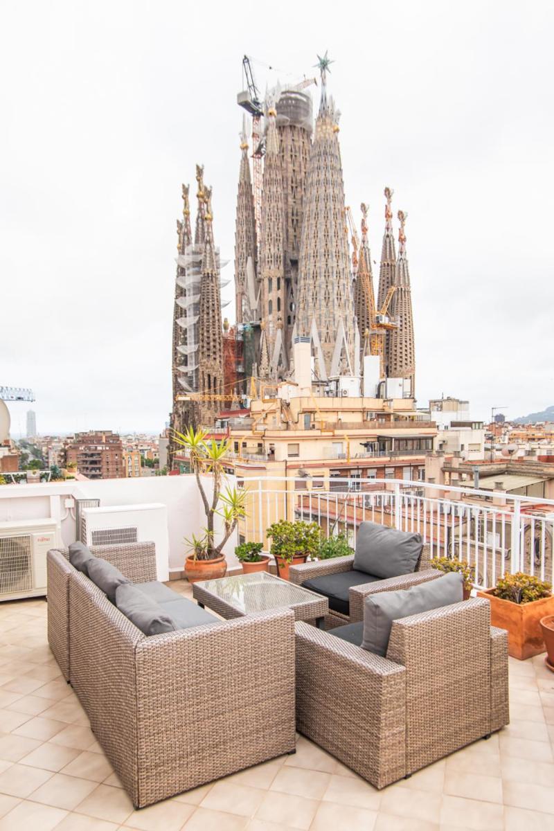 A1mar1023 Breathtaking rooftop in Sagrada Familia