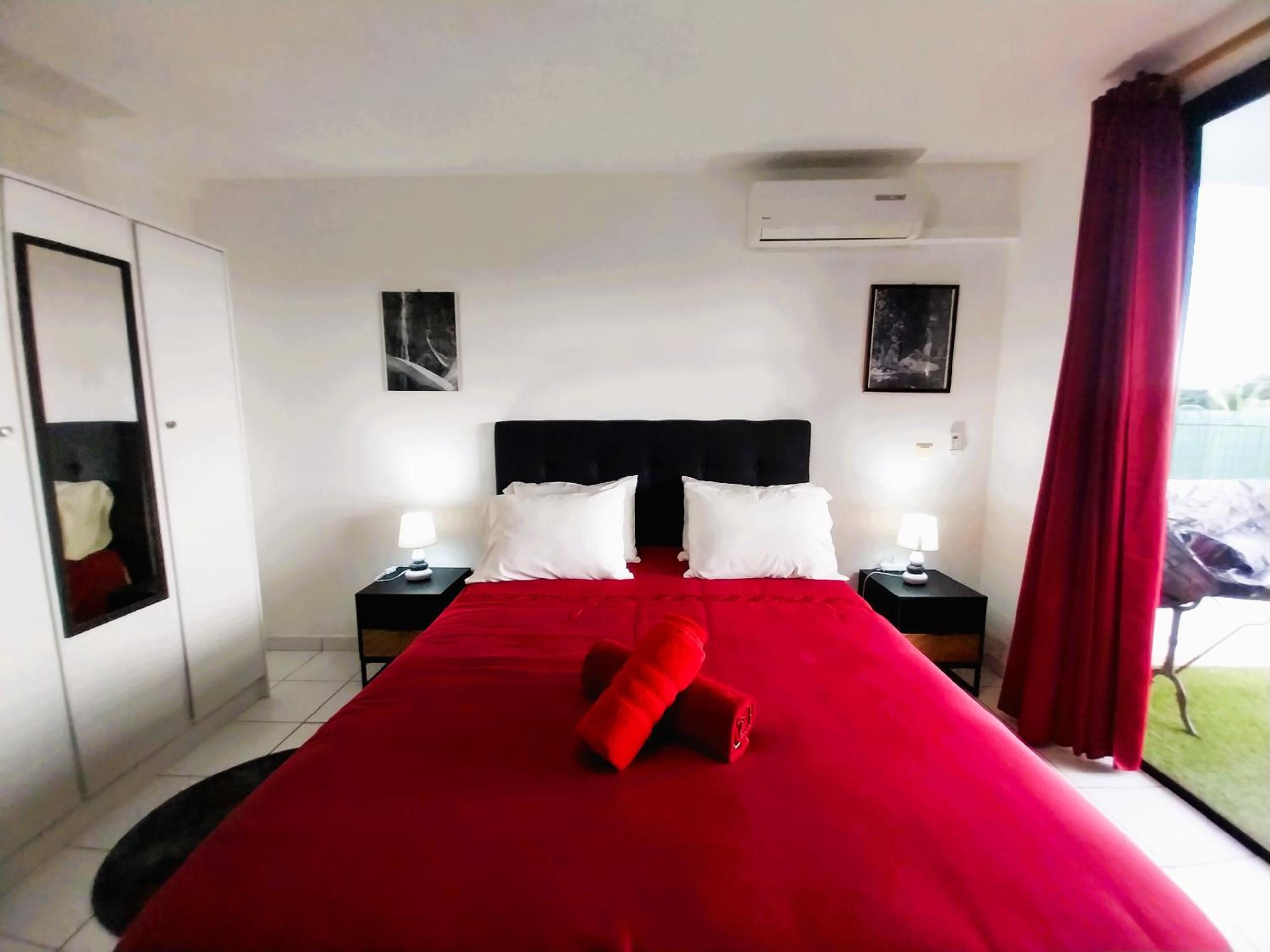 TAHITI - Amoe Condo view 5