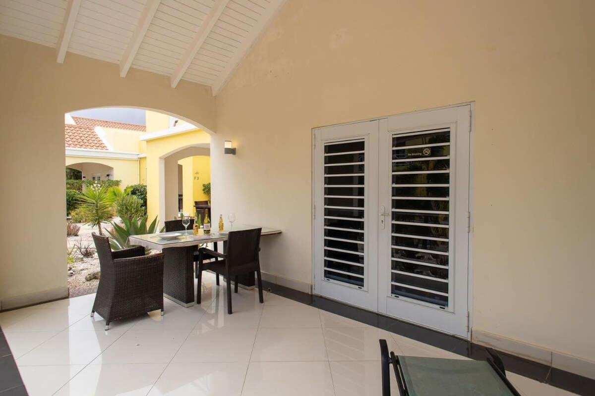 Caracara G1 Relax & Dive Resort Bonaire Village
