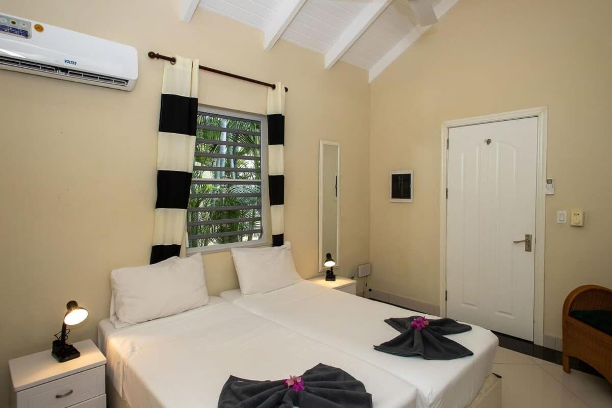 Caracara G1 Relax & Dive Resort Bonaire Village
