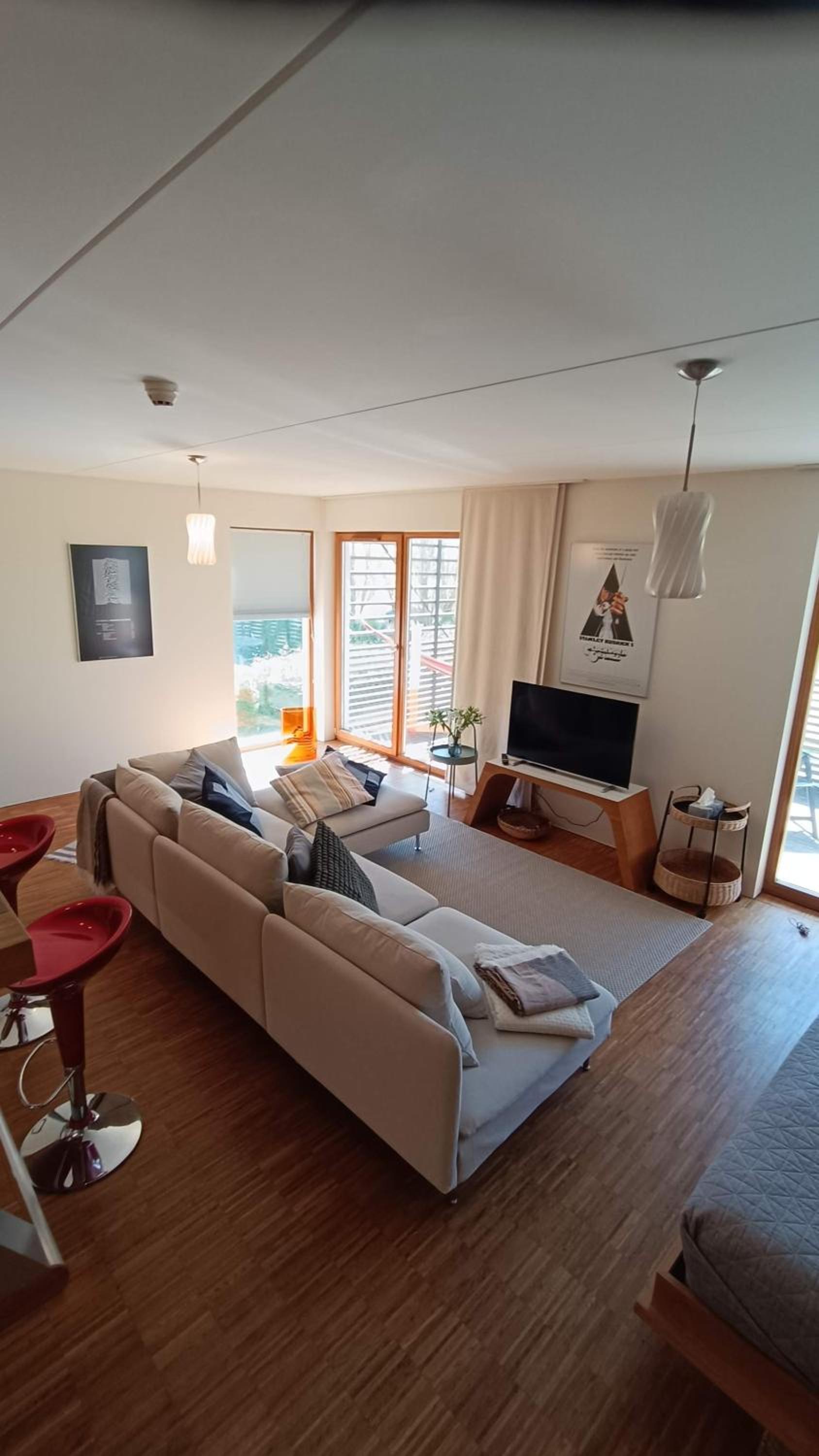 Papli Holiday Studio