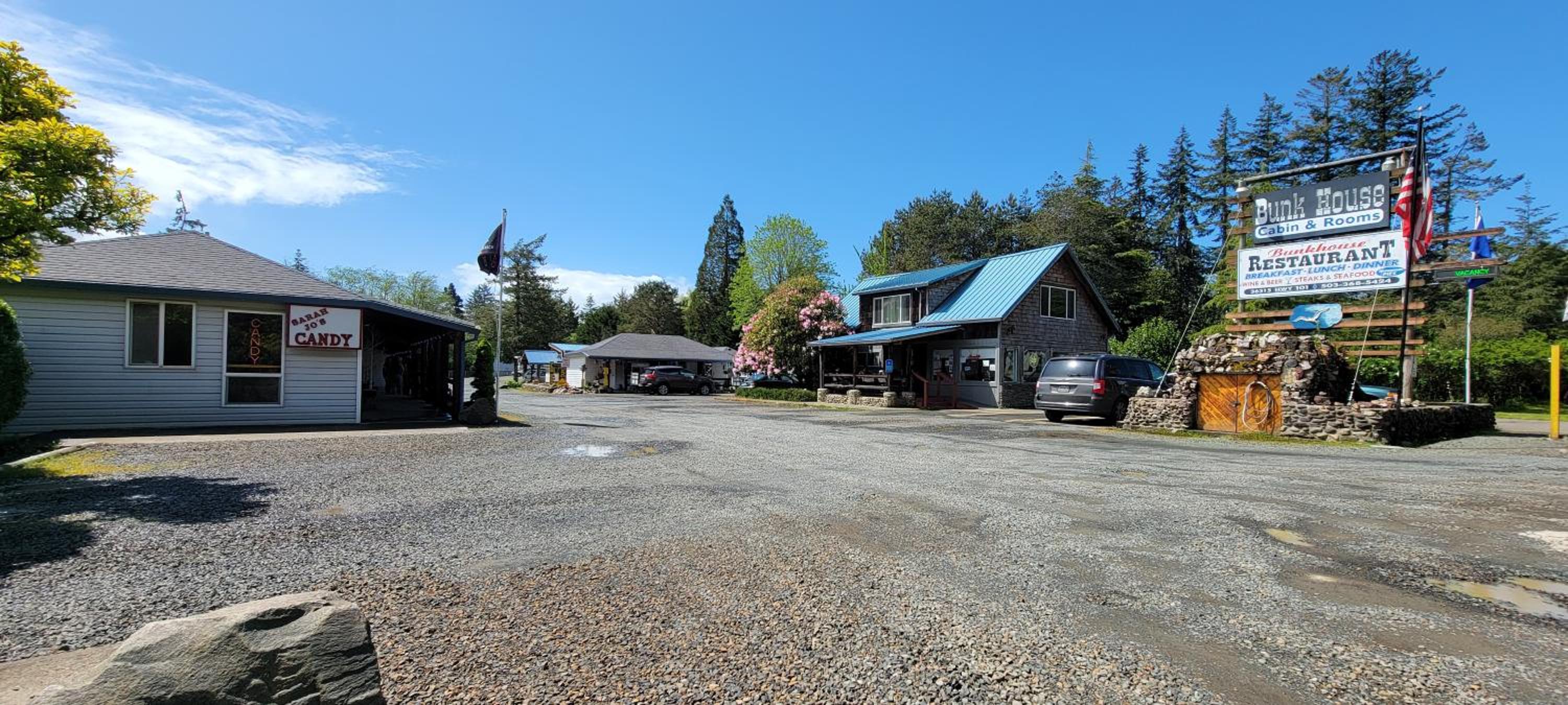 The Bunkhouse Motel view 4