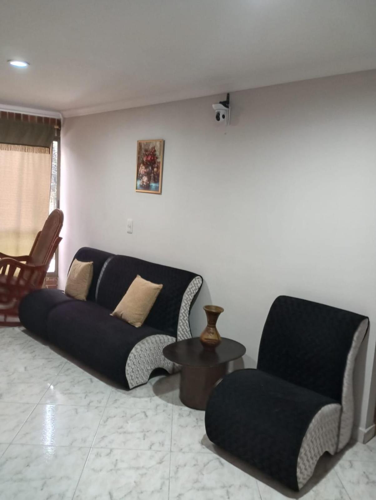 Habitación # 2 Moderna y Cómoda