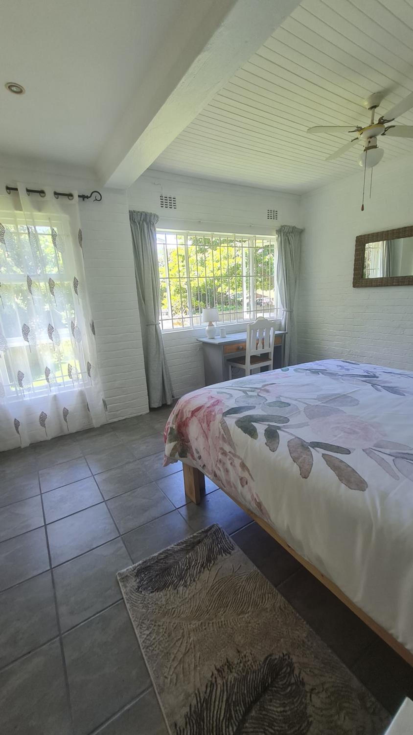 Makamati Beach Cottage view 5