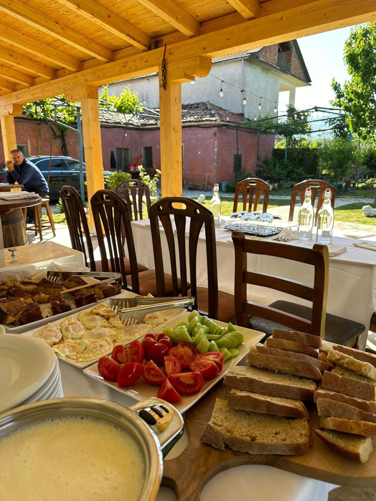 Guesthouse Marku - Mrizi i Zanave