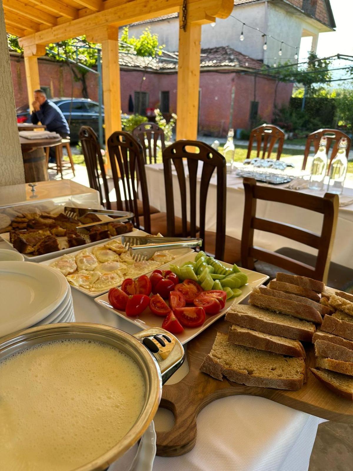 Guesthouse Marku - Mrizi i Zanave