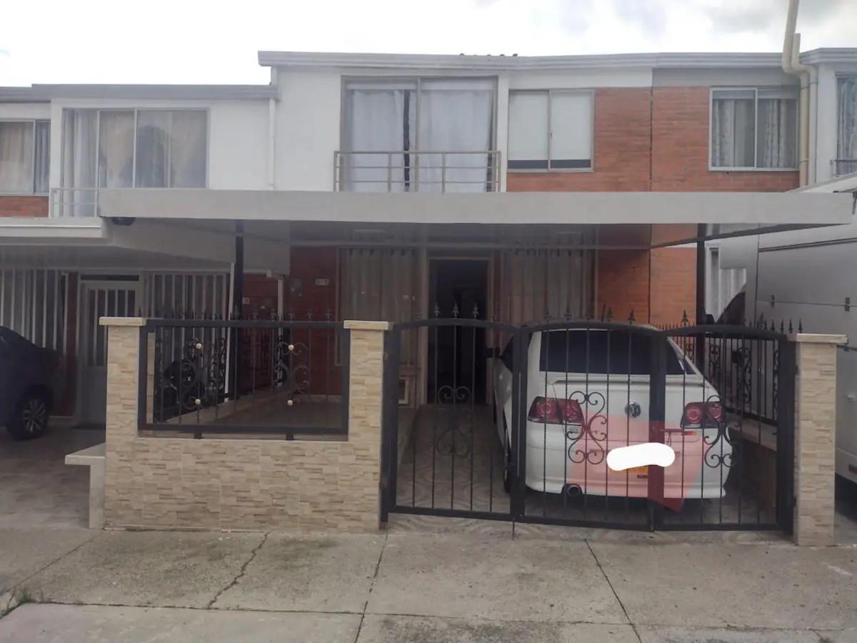 Espectacular casa vacacional con garaje en Pereira