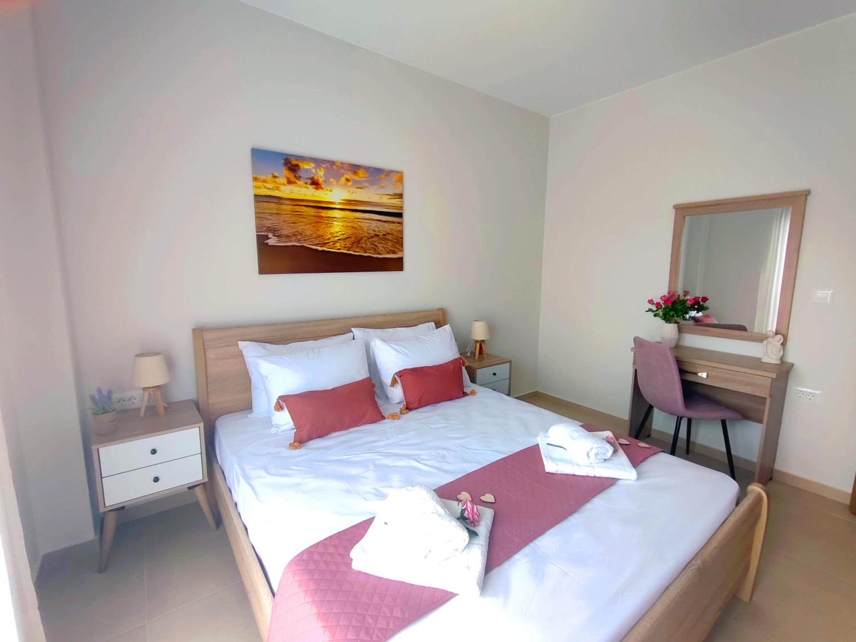 Galanthus Apartment 1 view 2