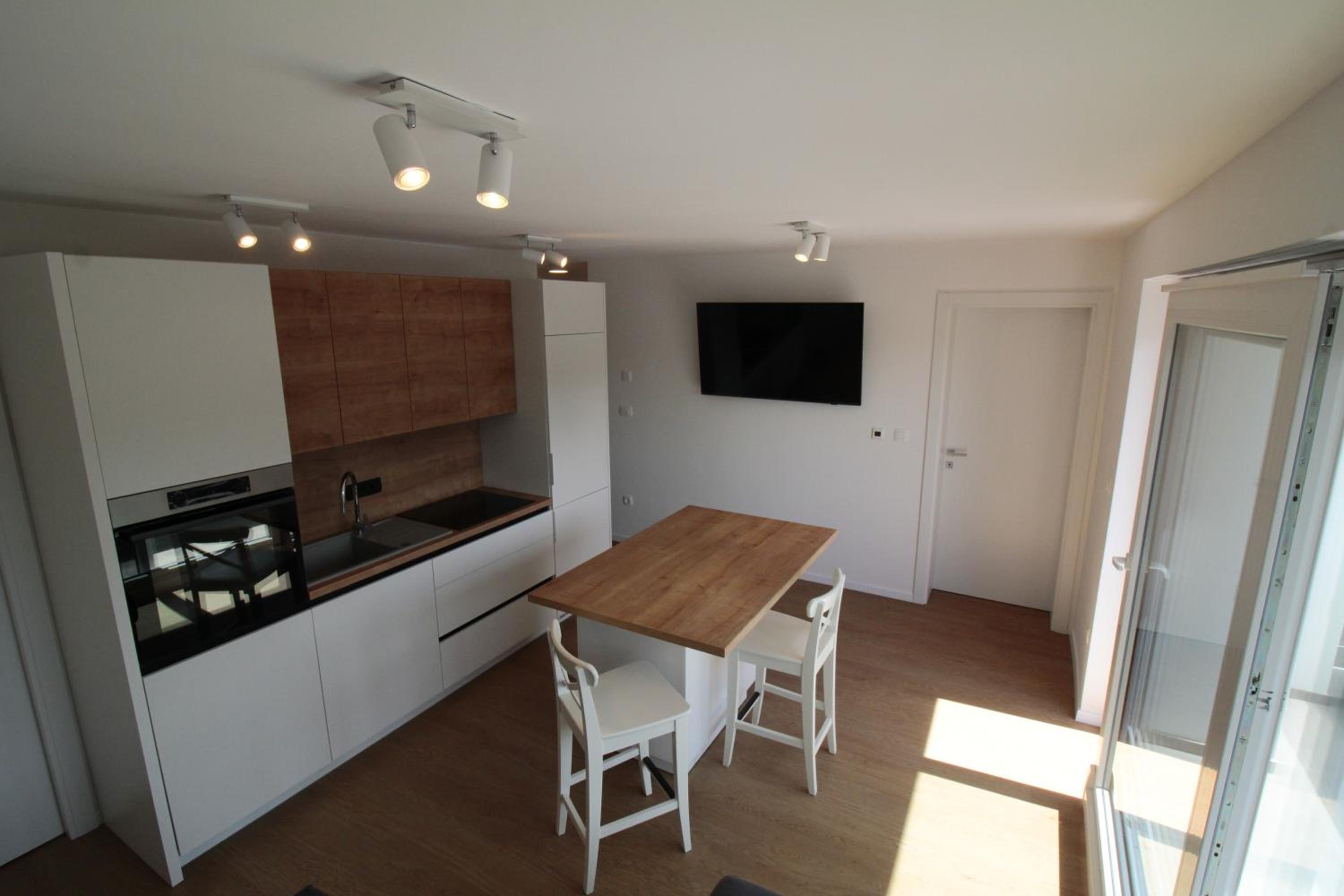 Naia Apartments