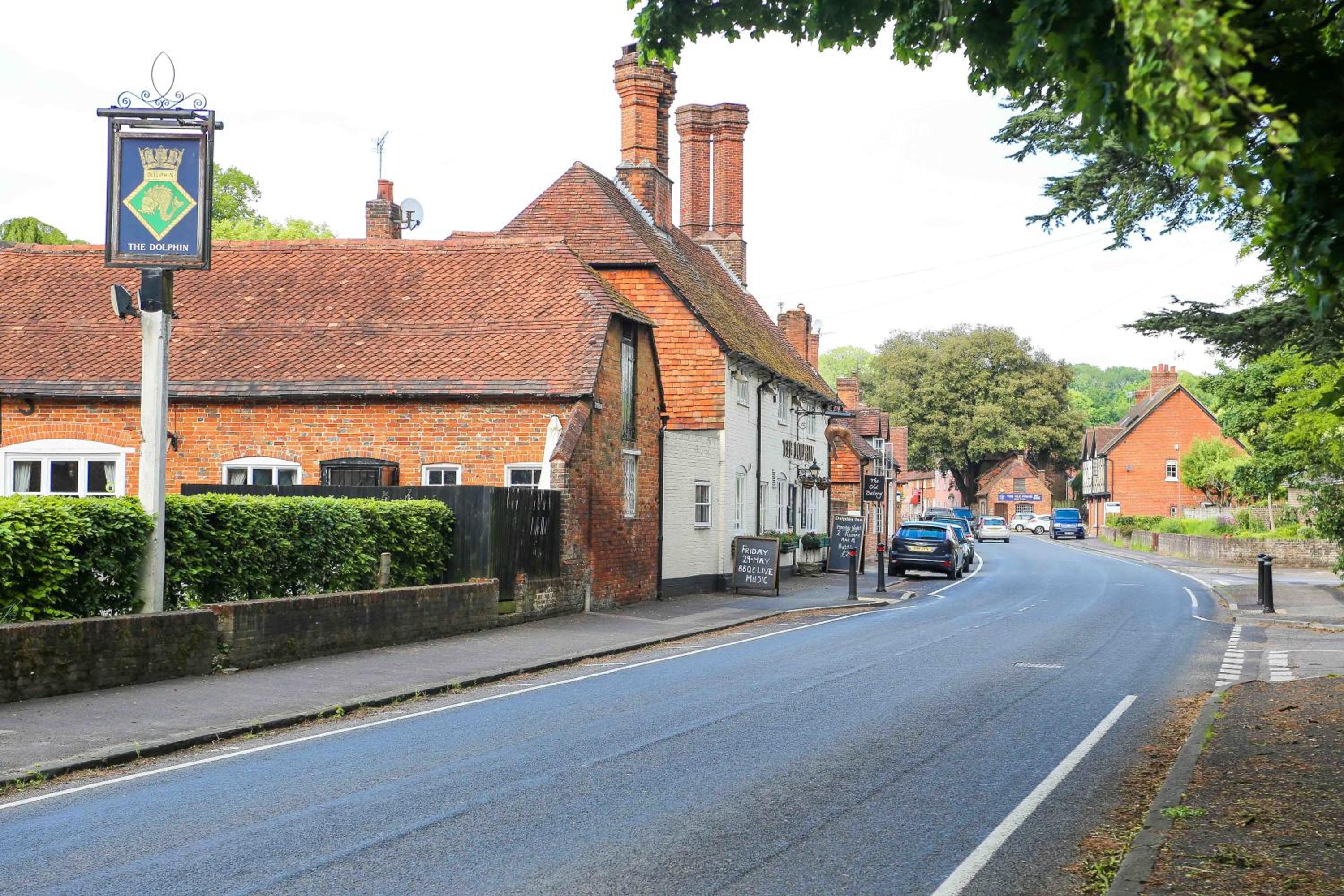 Hursley Rooms - The Dolphin view 5