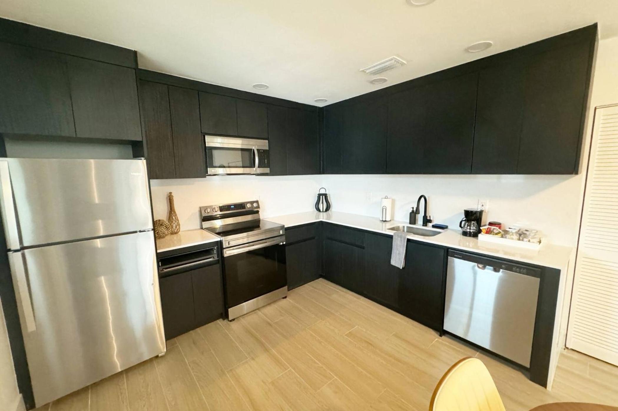 Stylish Wynwood Retreat Near Art District
