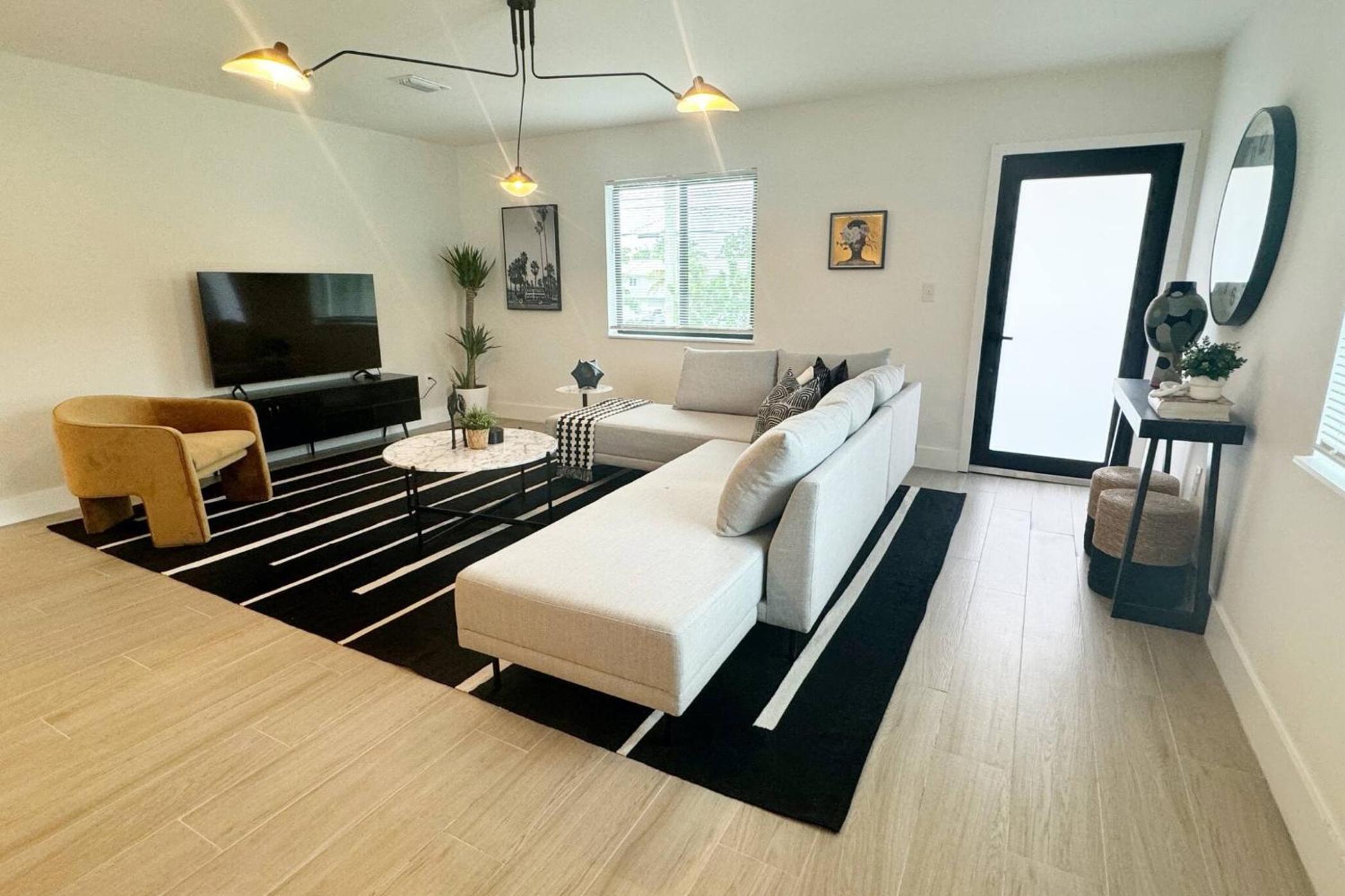 Stylish Wynwood Retreat Near Art District