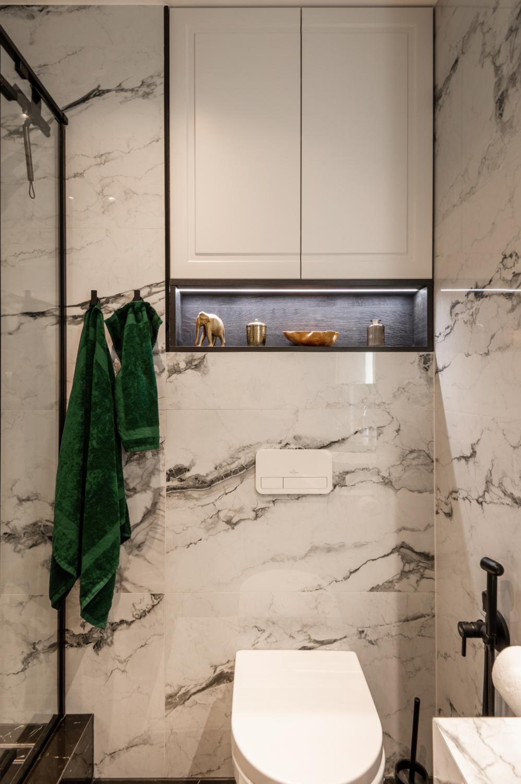 Beautiful Designer Apartment in Riga center view 4