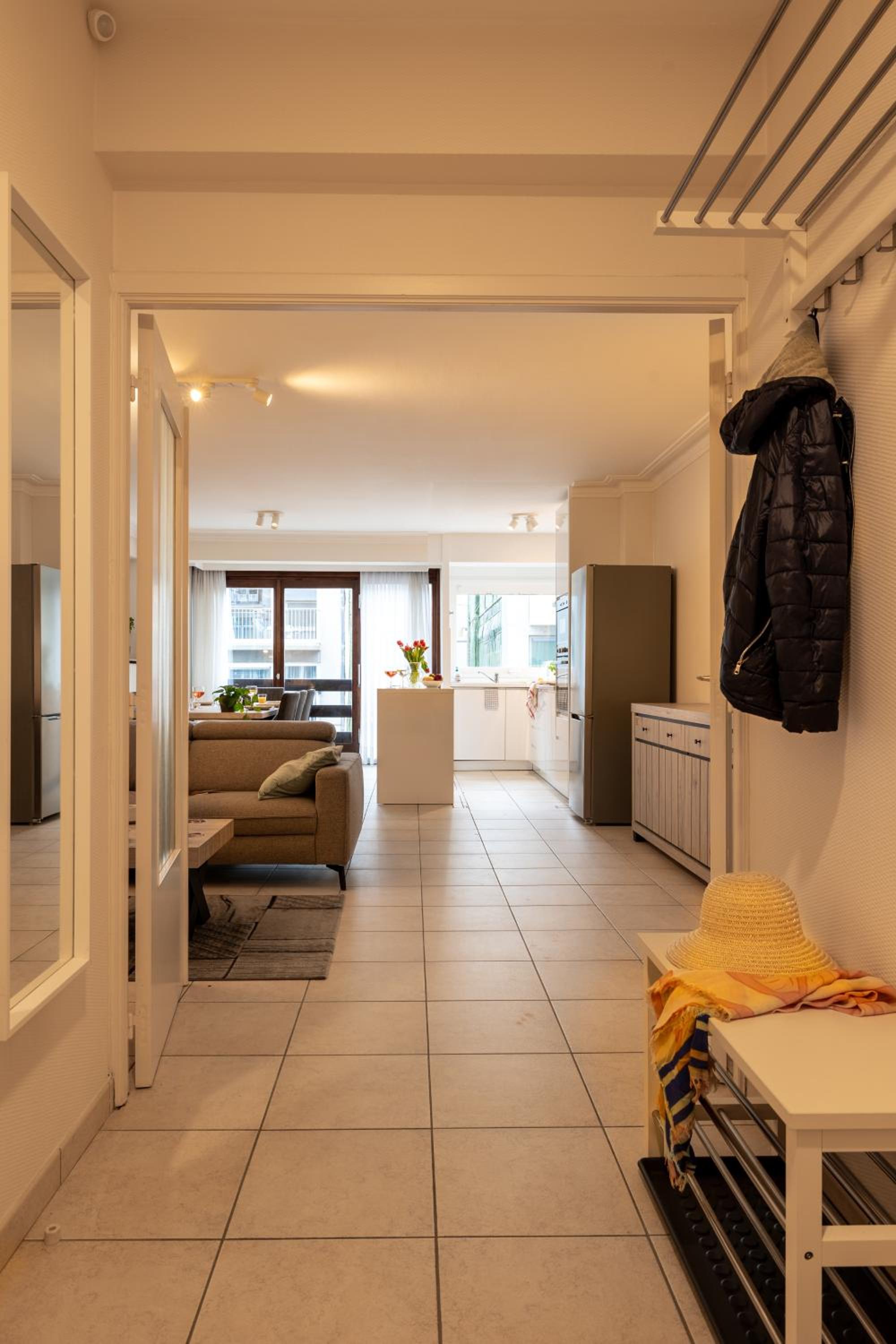 WeLoveOostende - Newly renovated large apartment 150m from the beach - Including bed sheets and final clea-ning