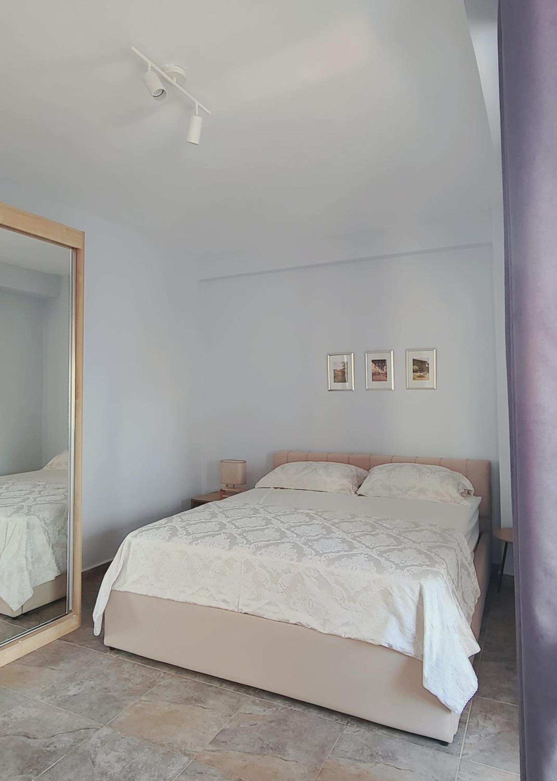 Leones Apartament