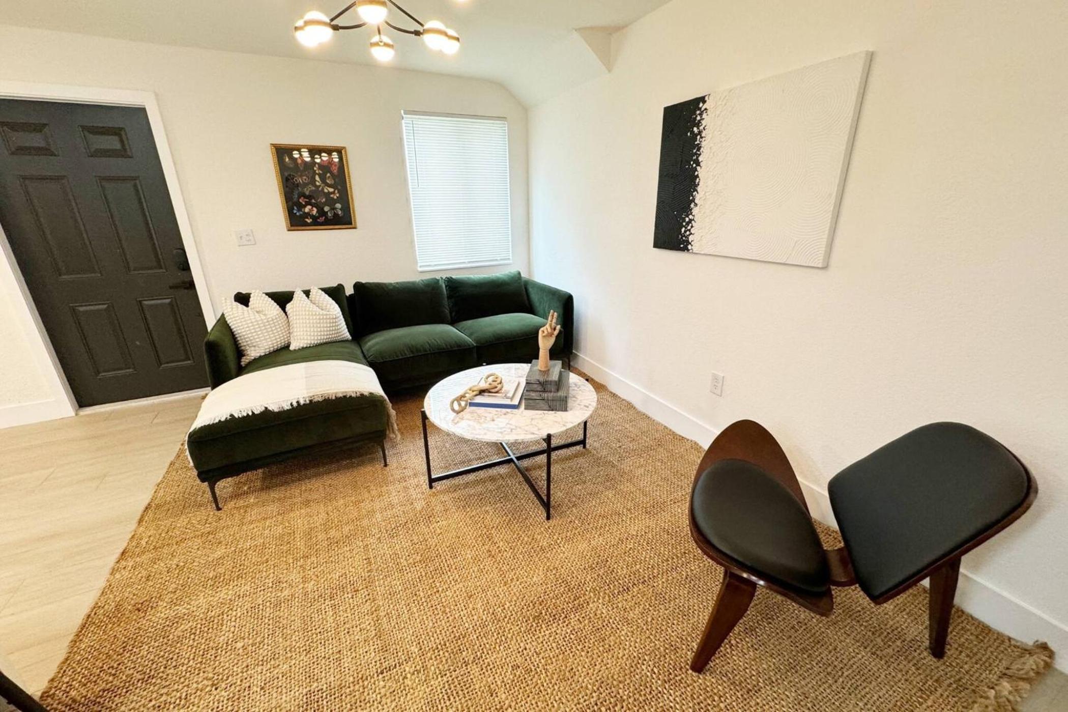 Modern Escape at Wynwood: Your Comfort Sanctuary