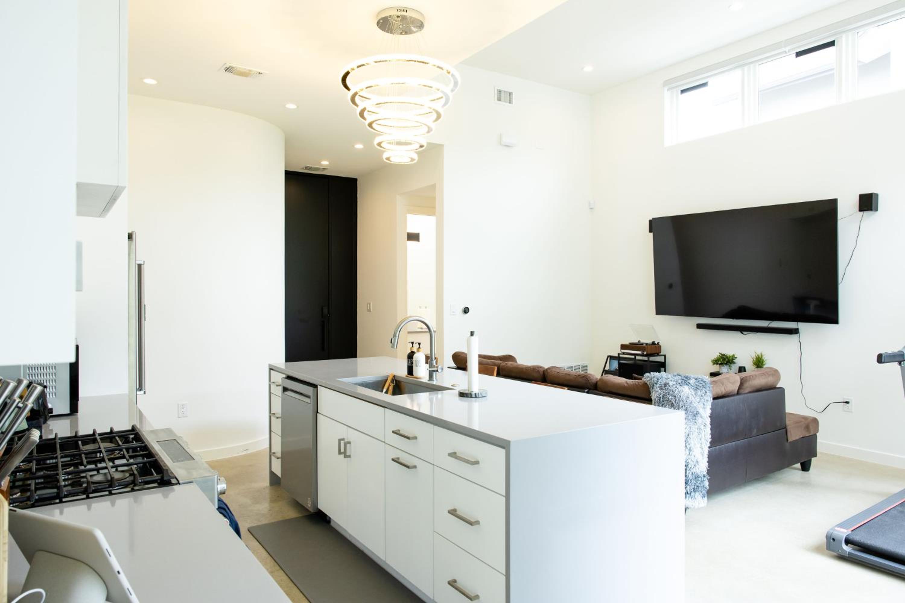 2BR Austin Oasis: Downtown Views + EV Charging view 2