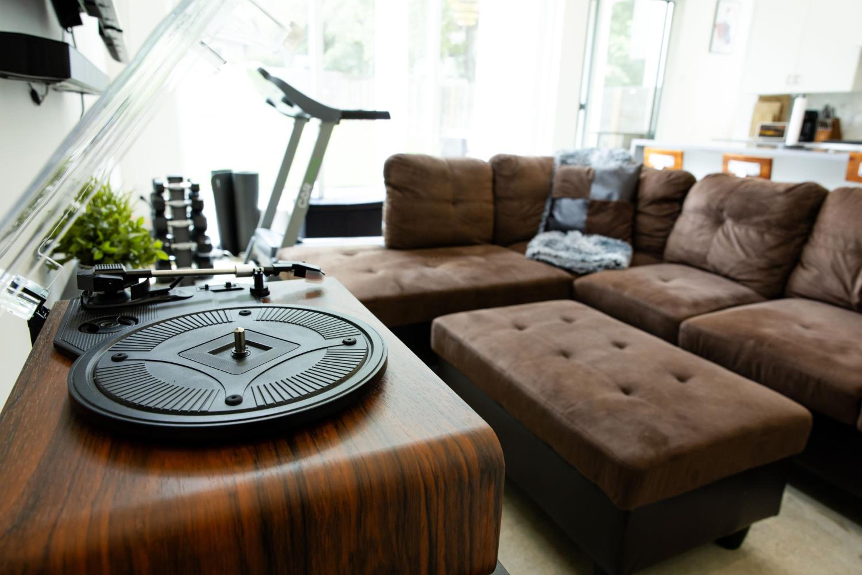 2BR Austin Oasis: Downtown Views + EV Charging view 3