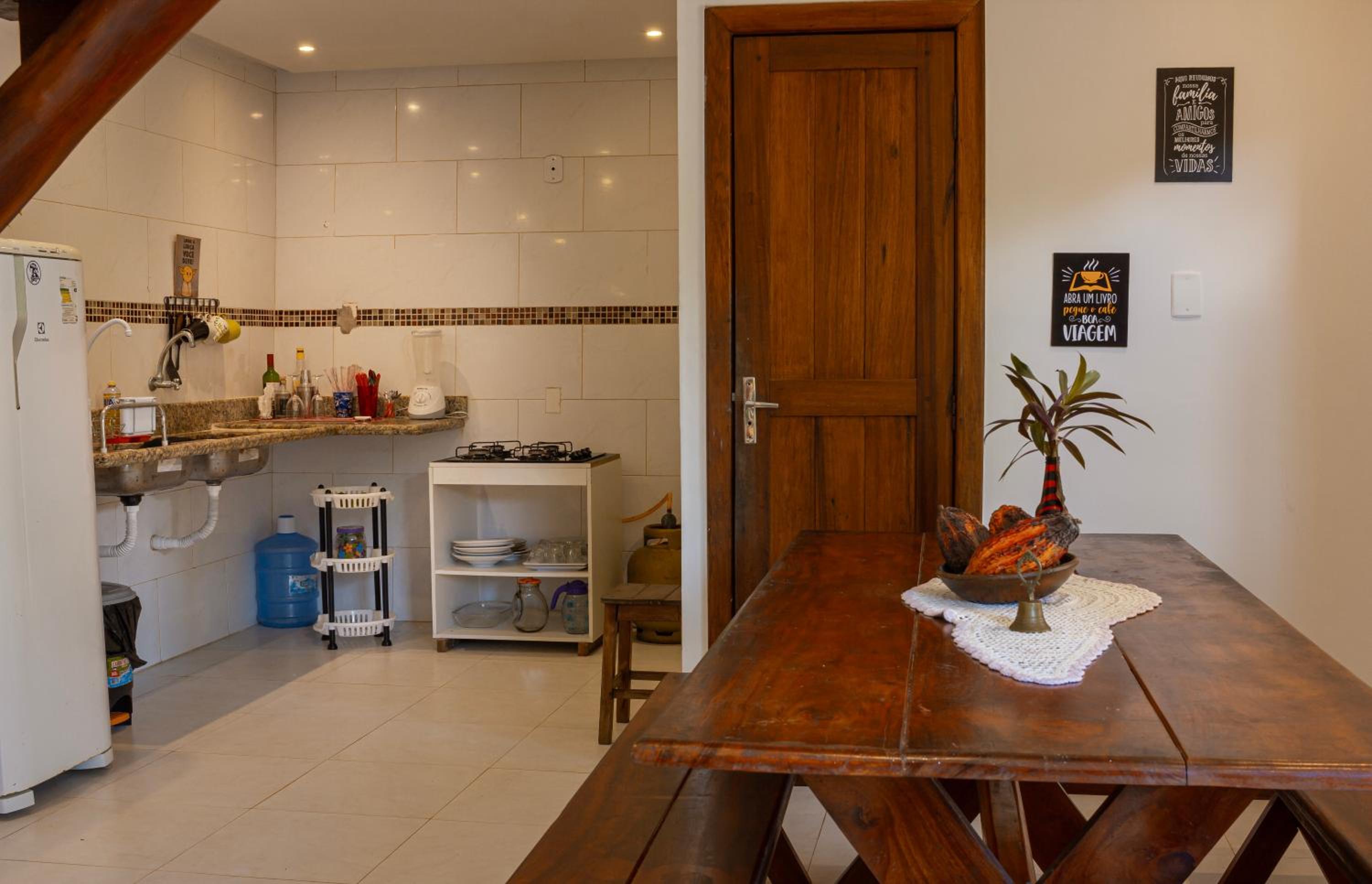 CACAU HOSTEL & SUITES
