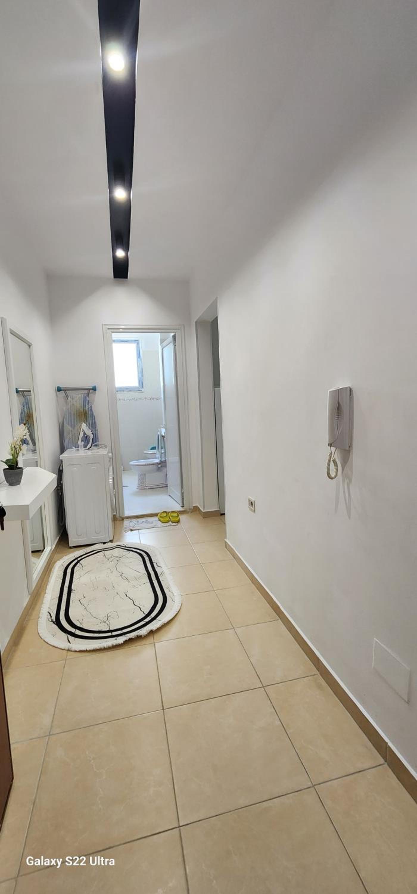 Viola Apartments 2 Min to Beach