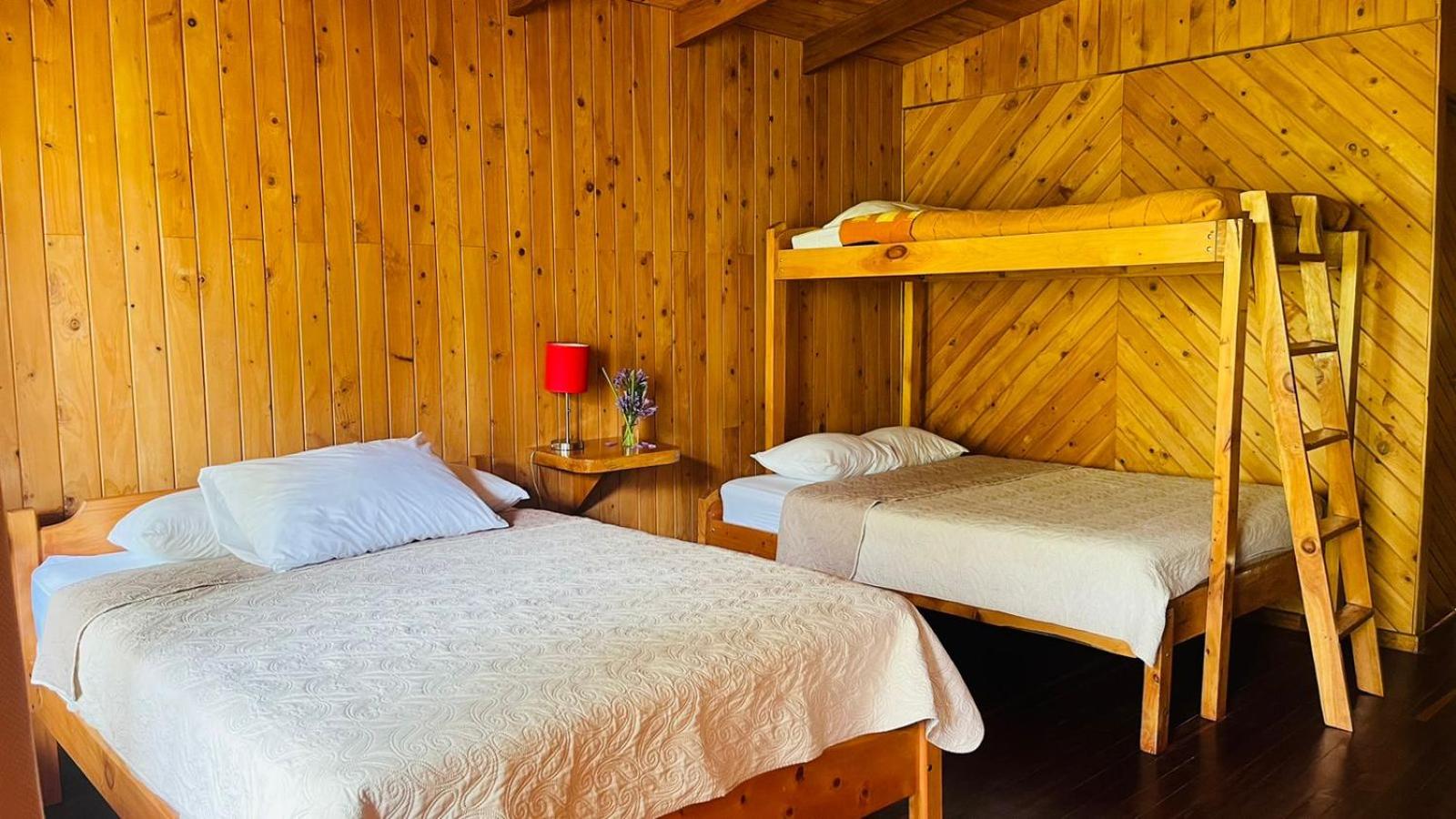 El Toucanet Lodge & Restaurante