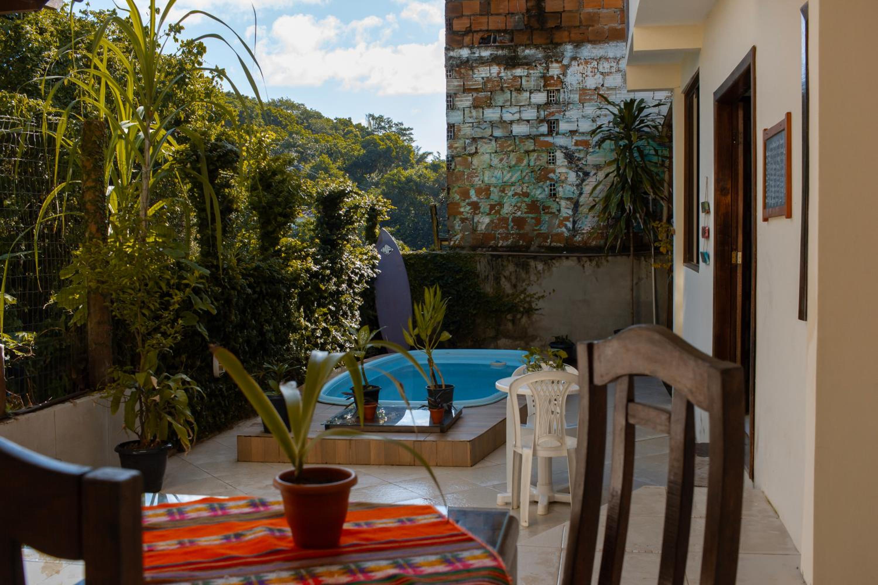 CACAU HOSTEL & SUITES