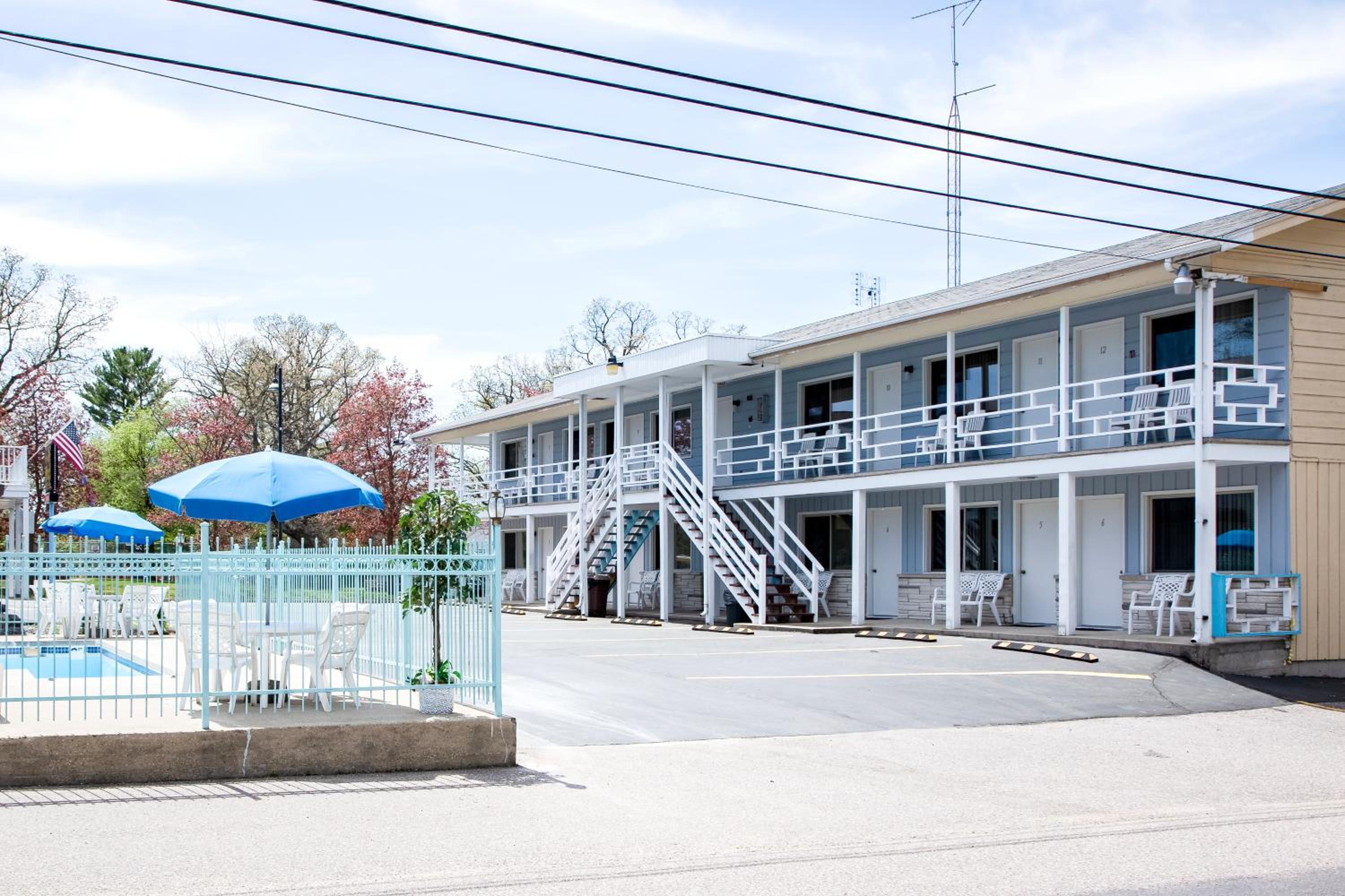Hotel Starlite Motel - Image 1