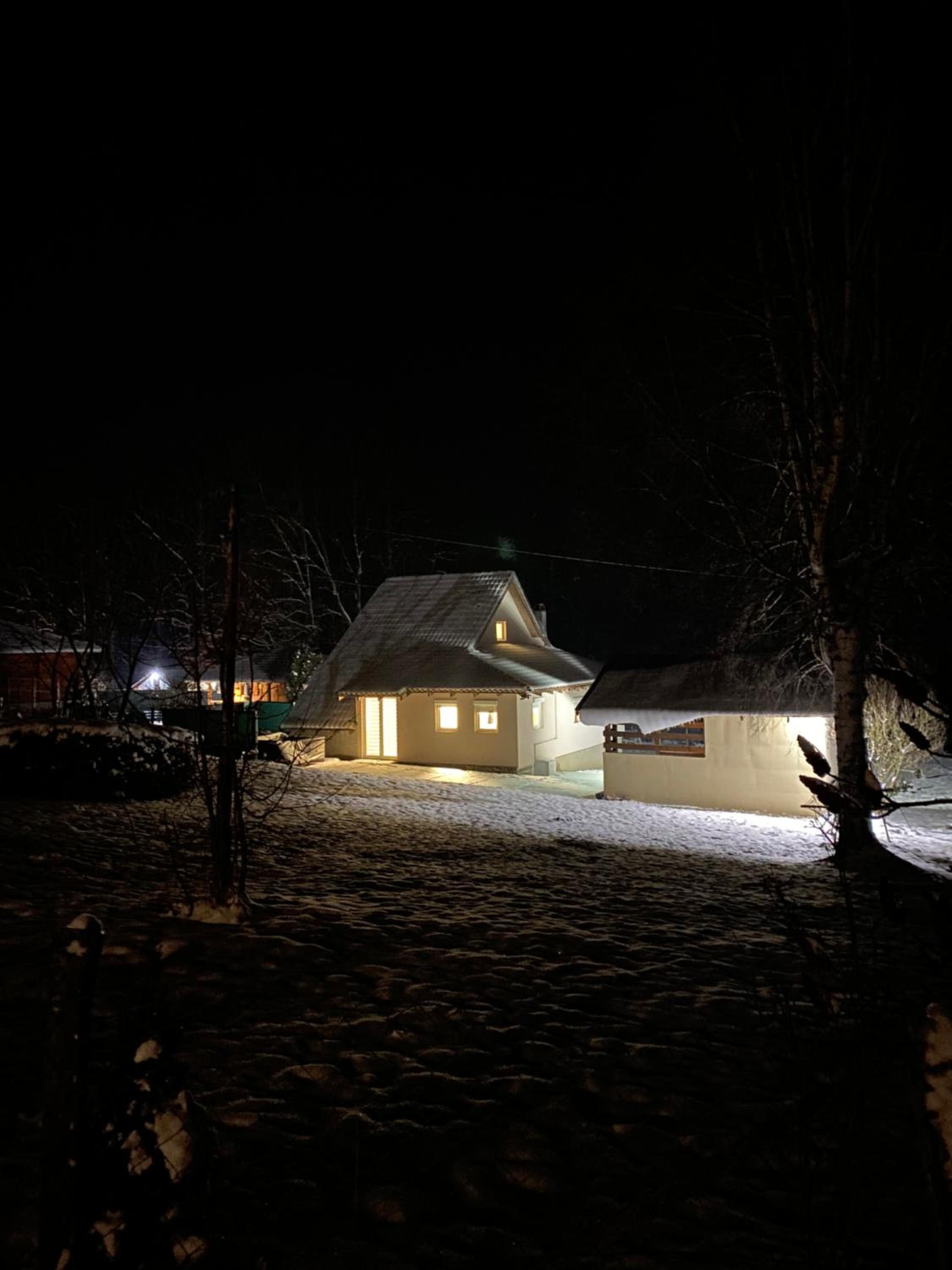 Iskra DDUR