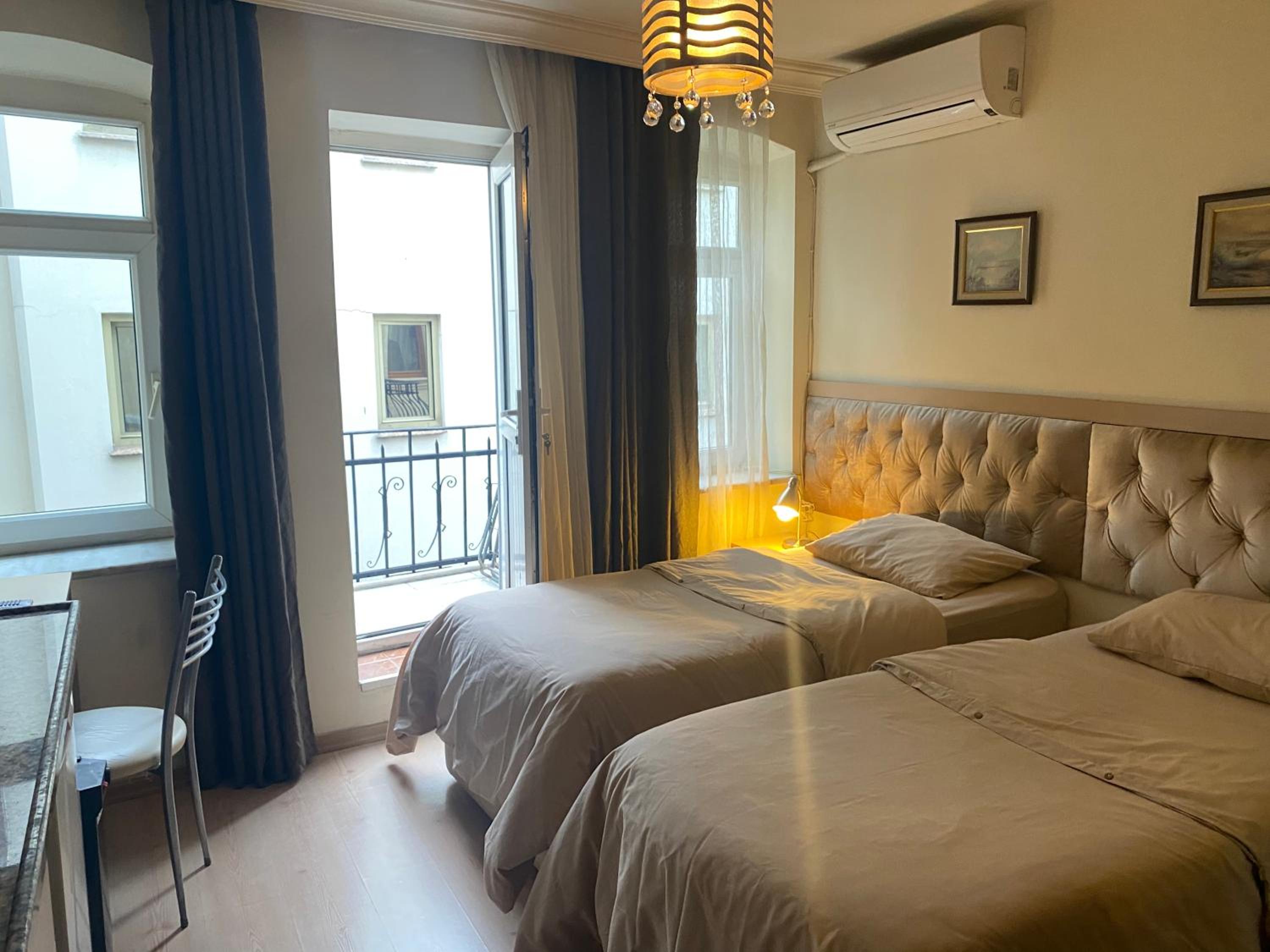 Taksim Home
